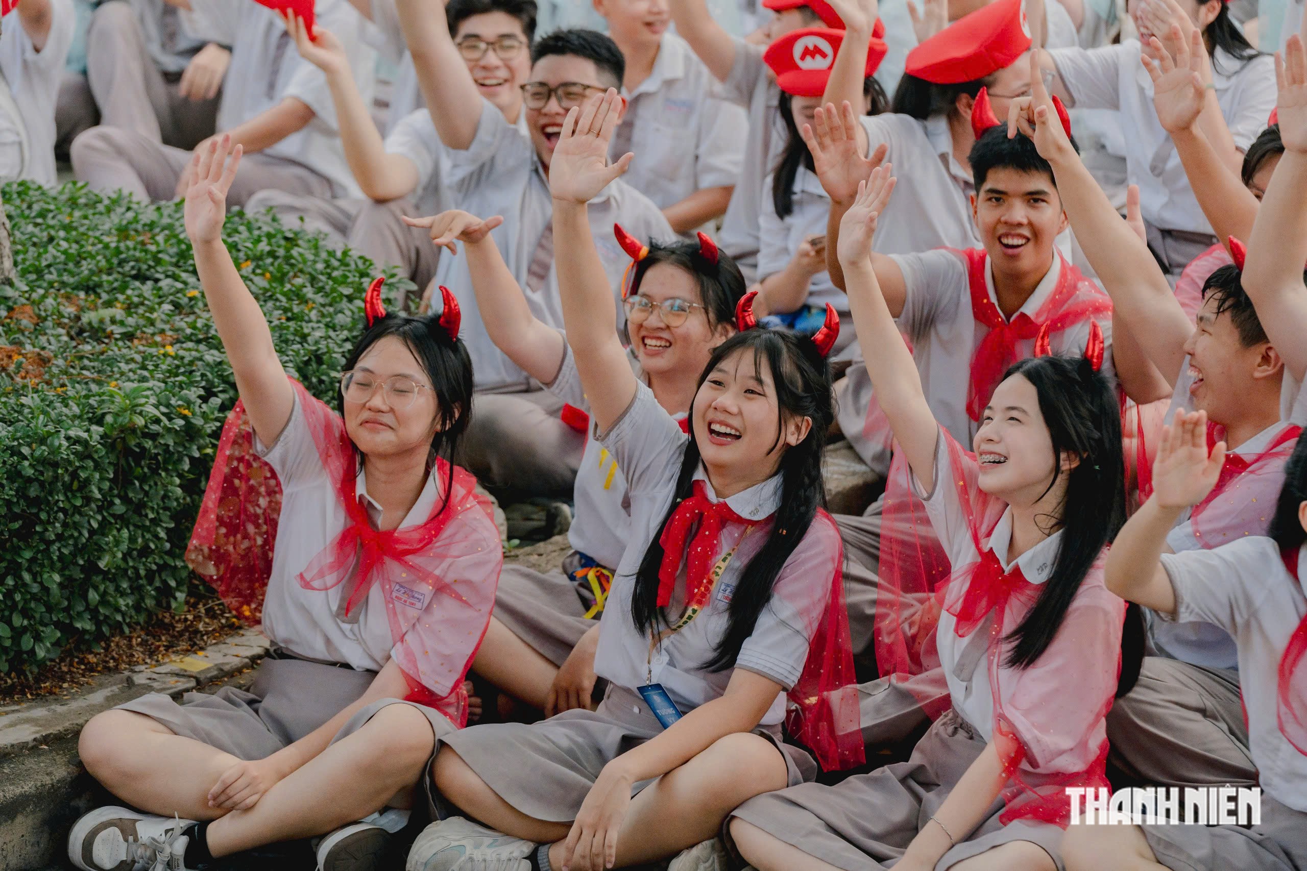 Trường THPT chuyên Lê Hồng Phong,TP.HCM có hiệu trưởng thứ 27 trong gần 100 năm thành lập - Ảnh 8.