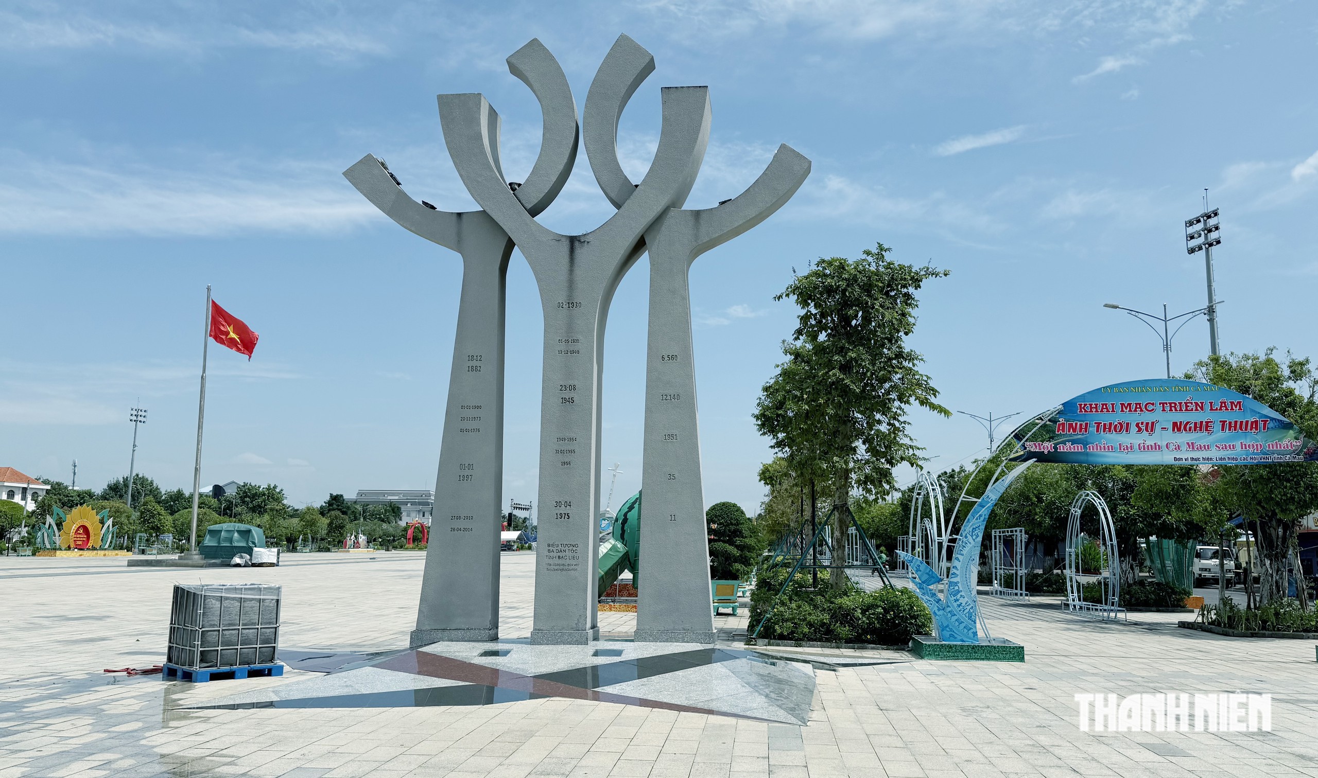 Trải nghiệm không gian văn hóa ở quảng trường Hùng Vương Bạc Liêu - Ảnh 2.
