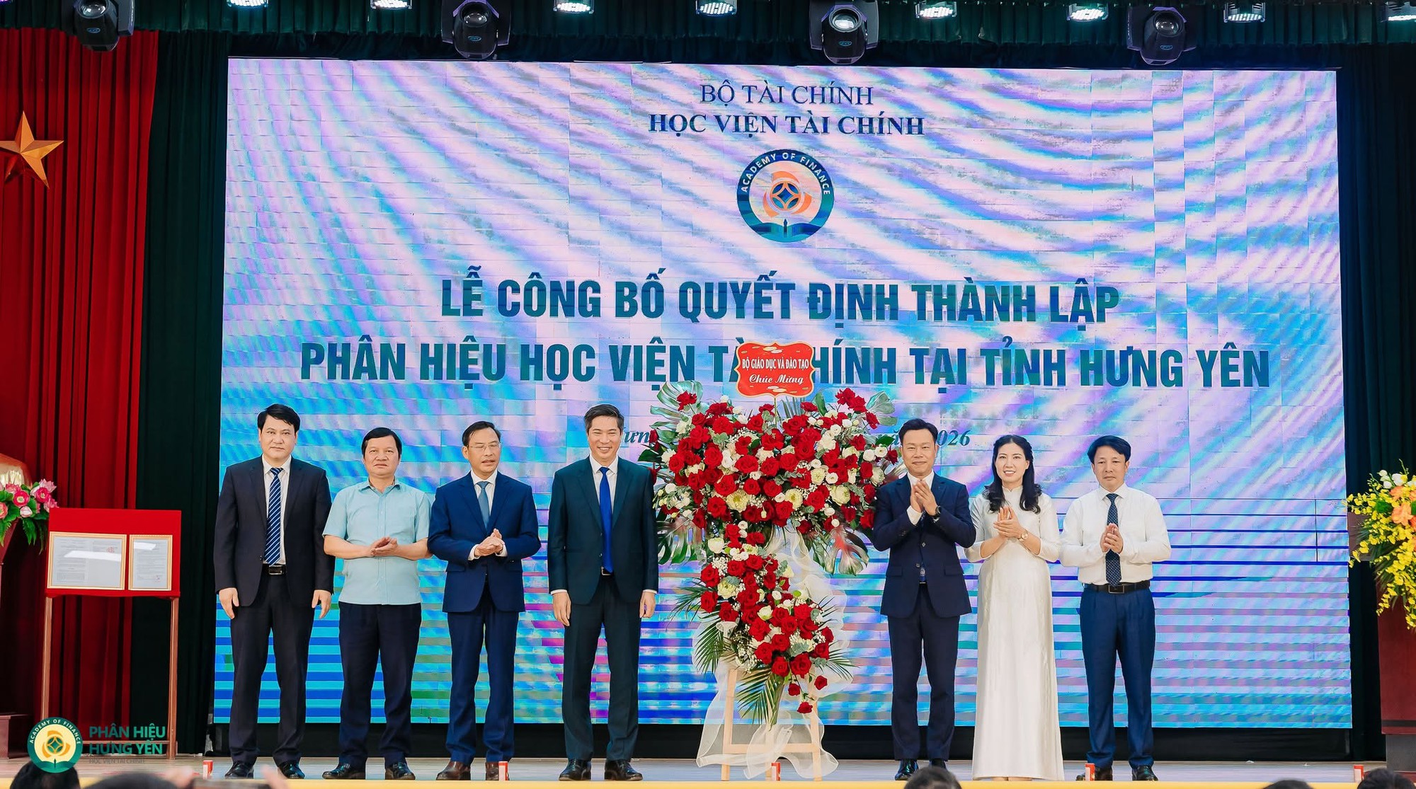 Giảm tối thiểu 20% đầu mối đại học công lập - Ảnh 1.