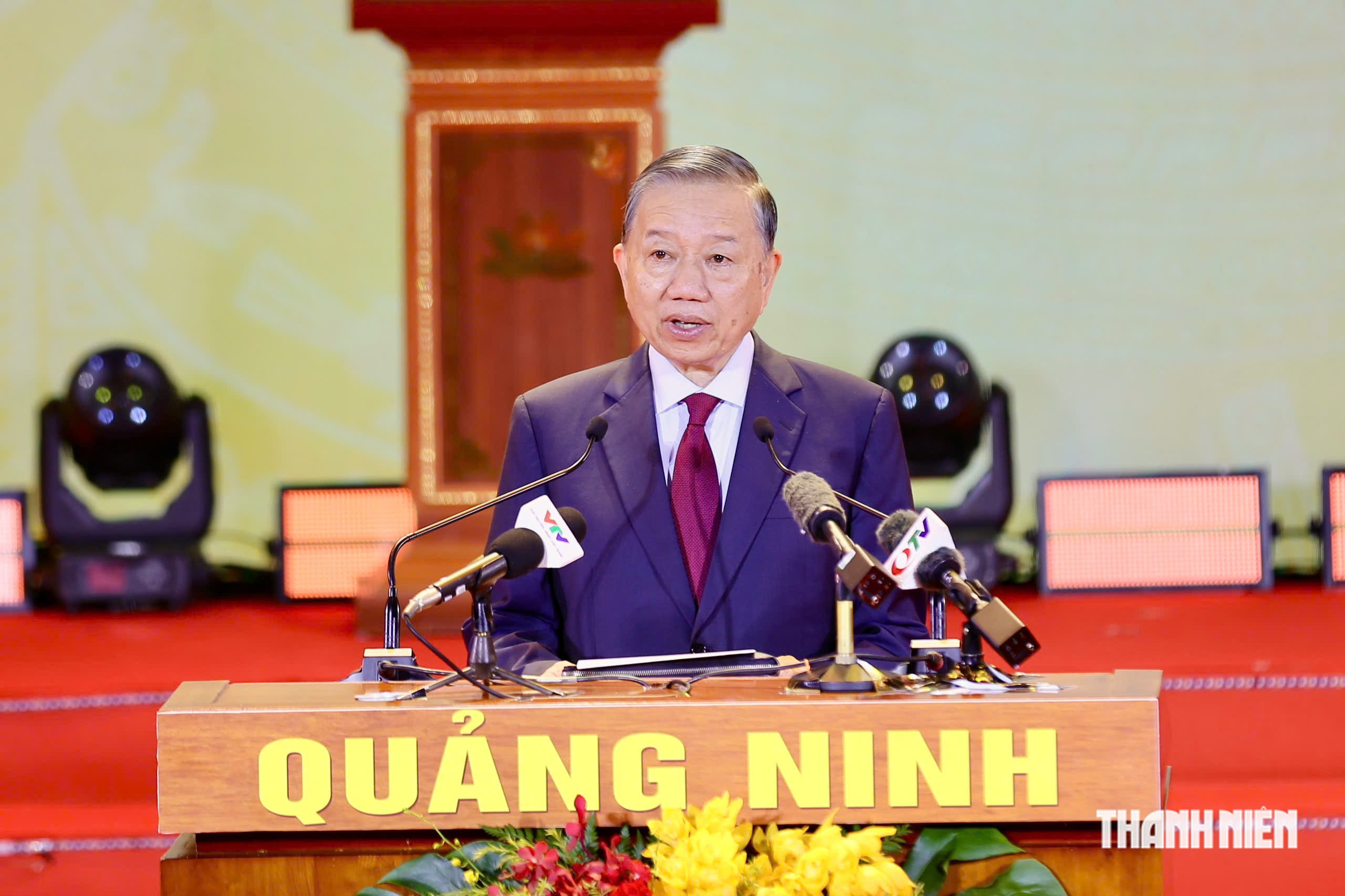 Thành phố Quảng Ninh phải phát triển nhanh hơn, xanh hơn, giàu đẹp hơn - Ảnh 1.