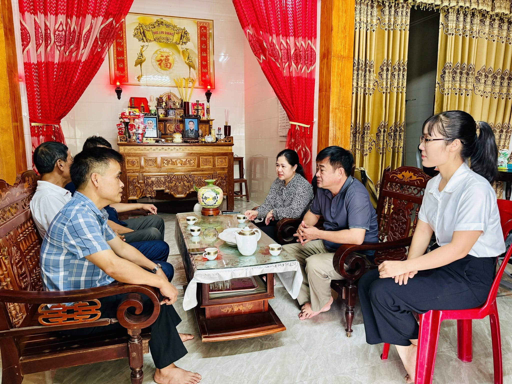 Tết Độc lập về, quê hương Đại tướng Võ Nguyên Giáp lại dậy sóng đua bơi - Ảnh 4.