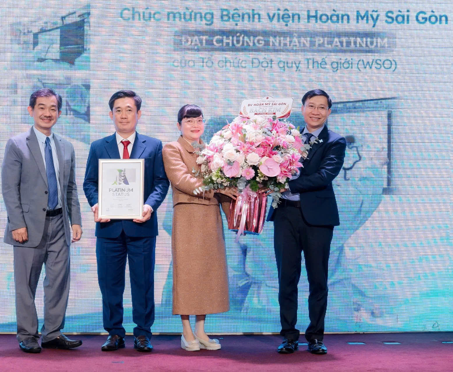 BV Hoàn Mỹ Sài Gòn đón nhận Chứng nhận Bạch kim của Hội Đột quỵ Thế giới - Ảnh 1.