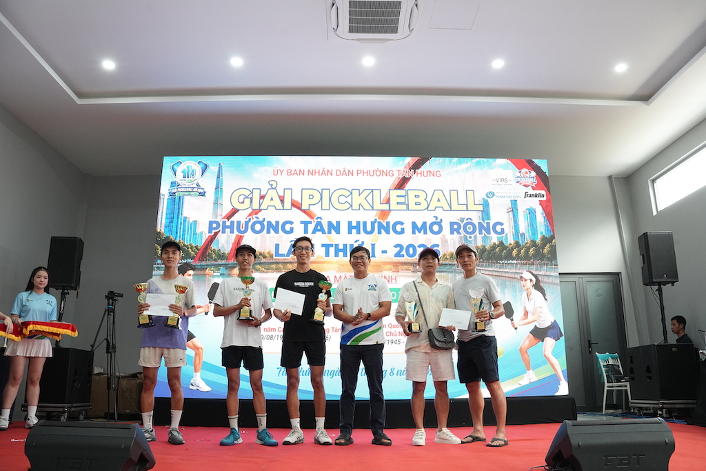 Giải pickleball phường Tân Hưng mở rộng, ra mắt 'Điểm đến du lịch thể thao Tân Hưng' - Ảnh 16.