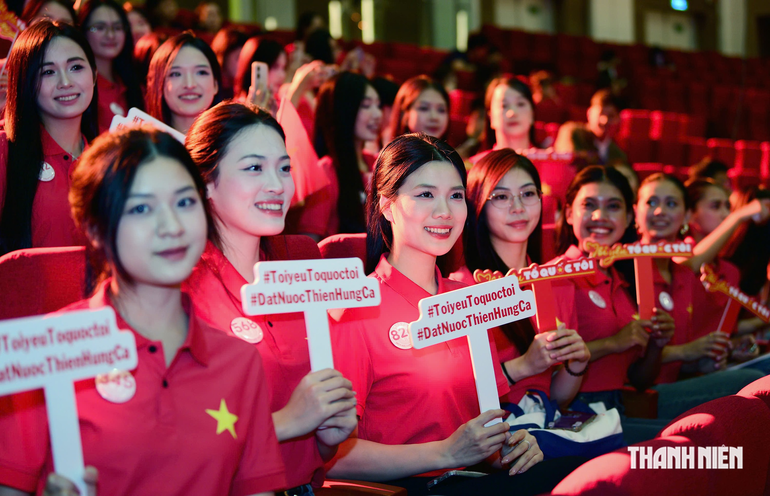 'Chạm' vào lịch sử, người trẻ thêm yêu Tổ quốc - Ảnh 2.