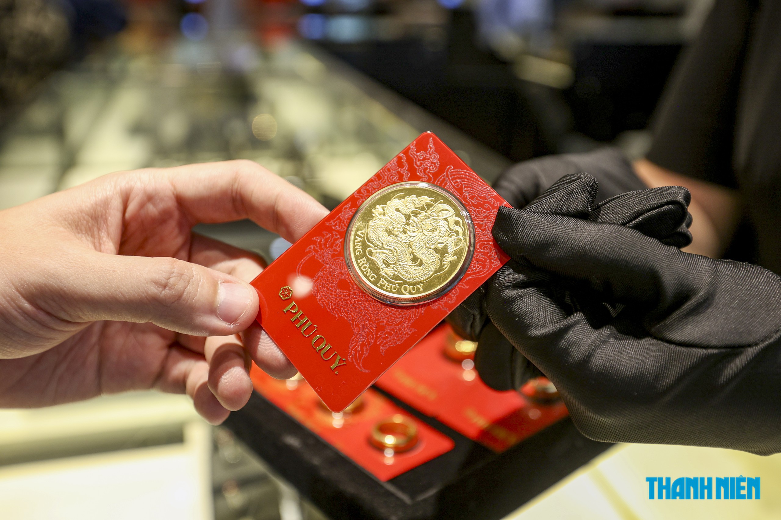 Vàng giảm gần 150 USD/ounce trong ngày, sẽ tiếp tục 'lao dốc'? - Ảnh 1.