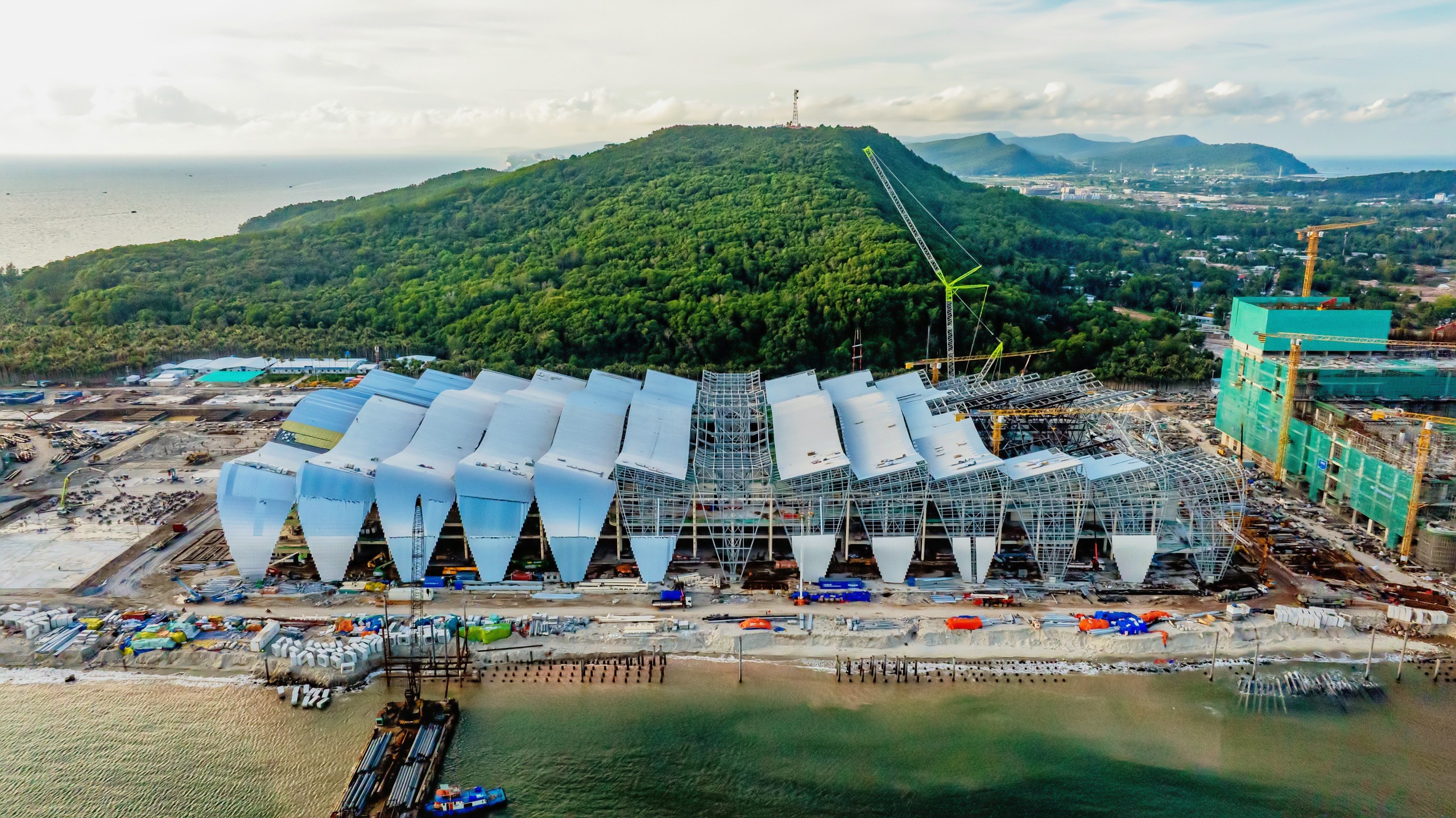 Ph&uacute; Quốc thay đổi 'ch&oacute;ng mặt' từng ng&agrave;y, APEC 2027 mở thời cơ vươn tầm thế giới   - Ảnh 2.