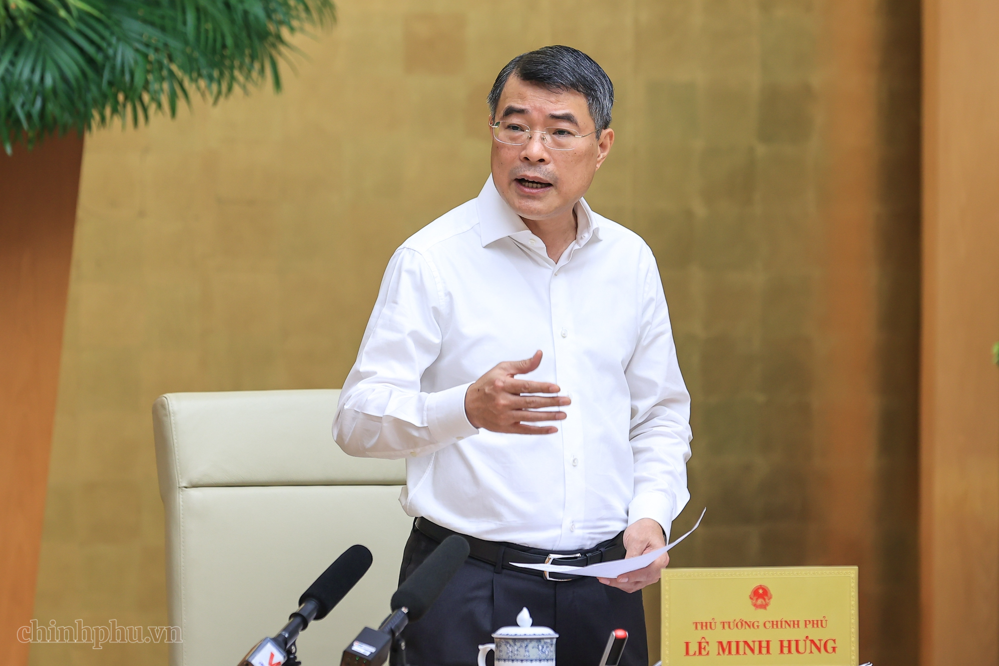 Thủ tướng: Xử lý triệt để, công khai các vụ tiêu cực thi tốt nghiệp THPT- Ảnh 1.