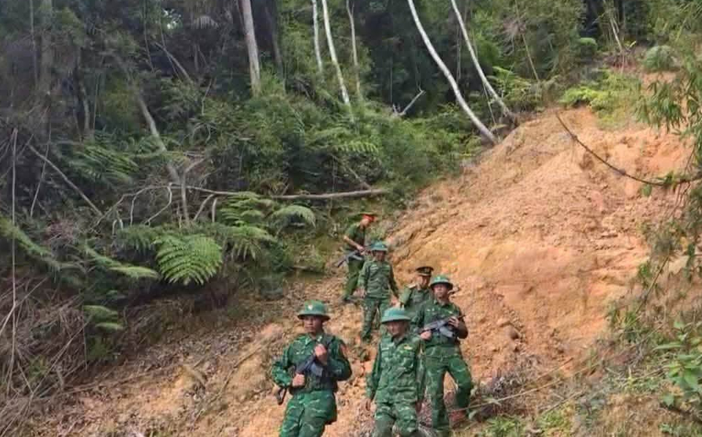 Công an, biên phòng, quân sự băng rừng giữ bình yên biên giới dịp Quốc khánh 2.9- Ảnh 2.