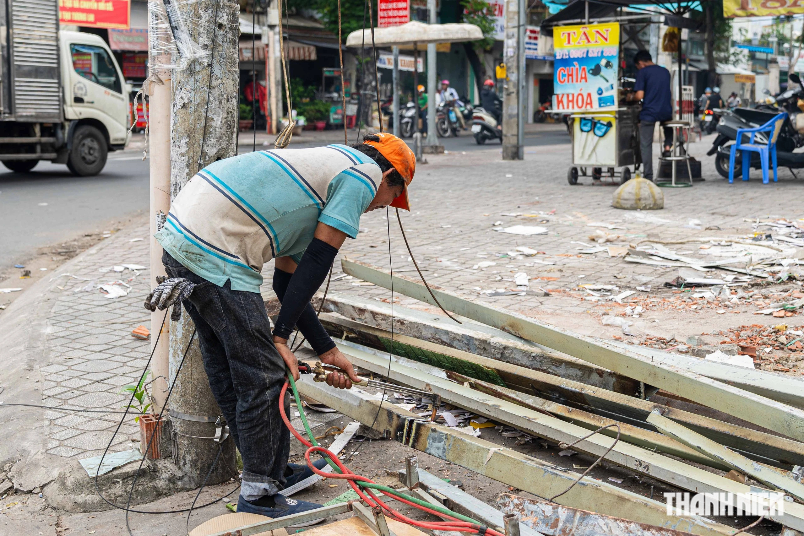 Người dân dỡ nhà, nhường đất cho cầu đường Bình Tiên gần 6.300 tỉ ở TP.HCM- Ảnh 7.