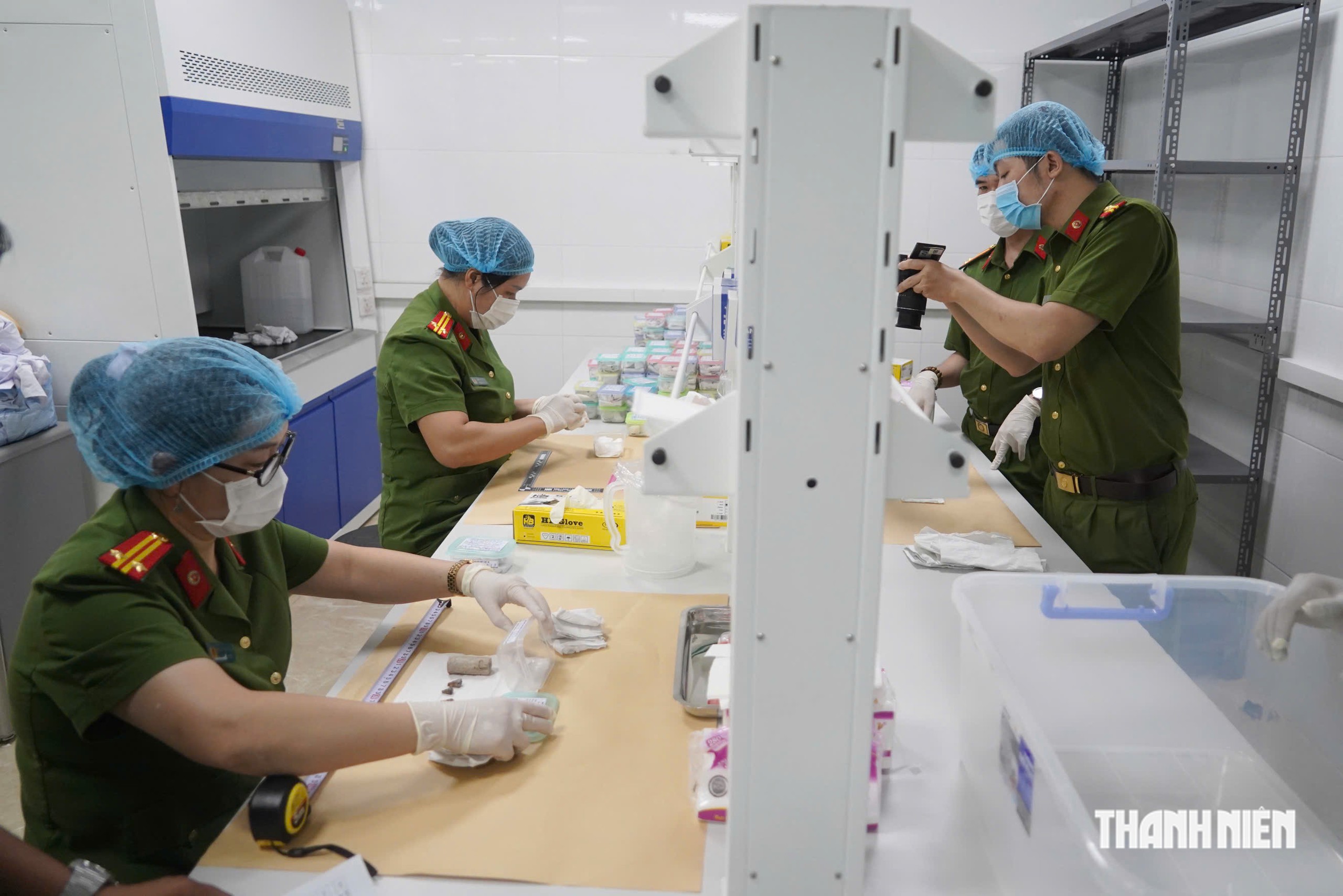 Cận cảnh quy trình tiếp nhận mẫu hài cốt liệt sĩ tại Viện Khoa học hình sự- Ảnh 12.