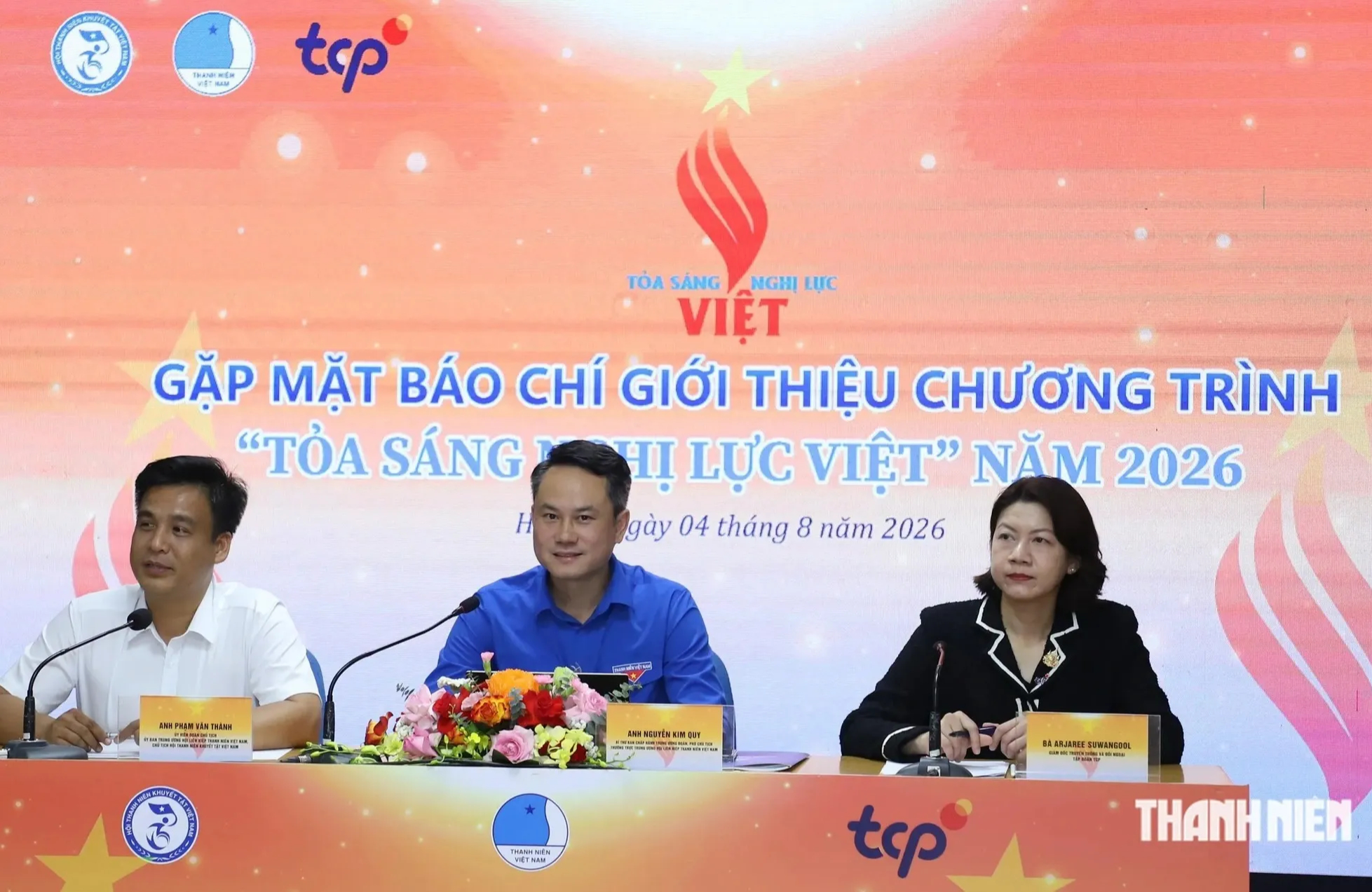 Nhiều bạn trẻ khuyết tật trở thành doanh nhân, nghệ nhân, nhà khoa học - Ảnh 1.