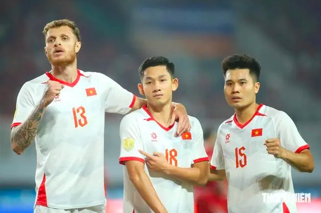 Đội tuyển Việt Nam hòa Singapore đích thị ‘phiên bản lỗi’ của đội tuyển Việt Nam thắng Indonesia: Khác nhau thế nào?- Ảnh 3.