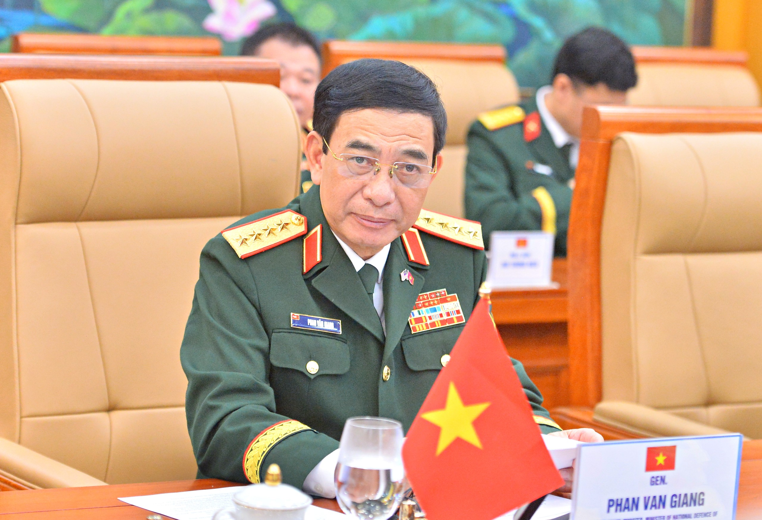 Đại tướng Phan Văn Giang hội đàm với Bộ trưởng Quốc phòng Malaysia- Ảnh 2.