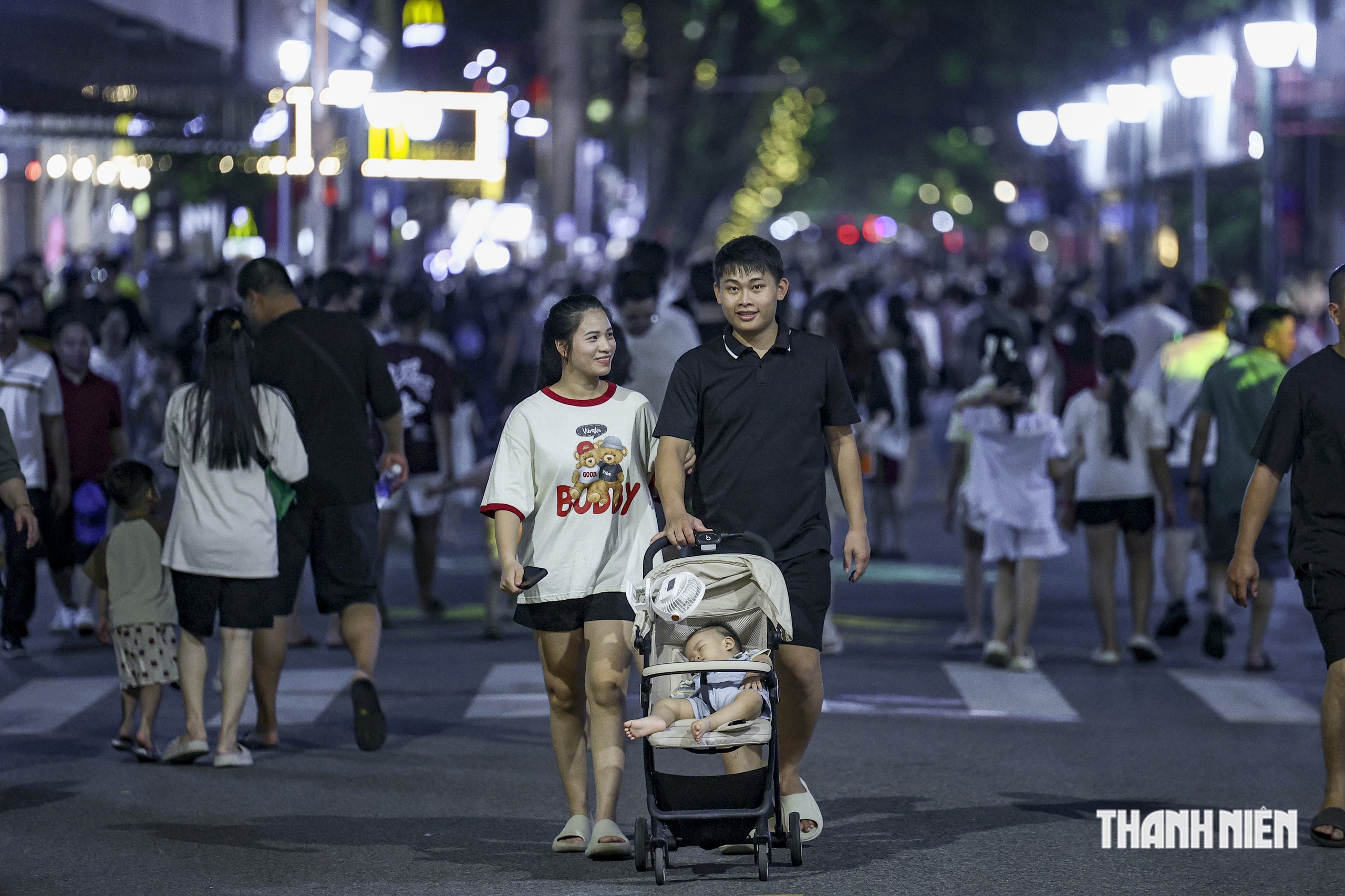 Người Hà Nội 'rèn thói quen' mới ở vùng phát thải thấp - Ảnh 7.