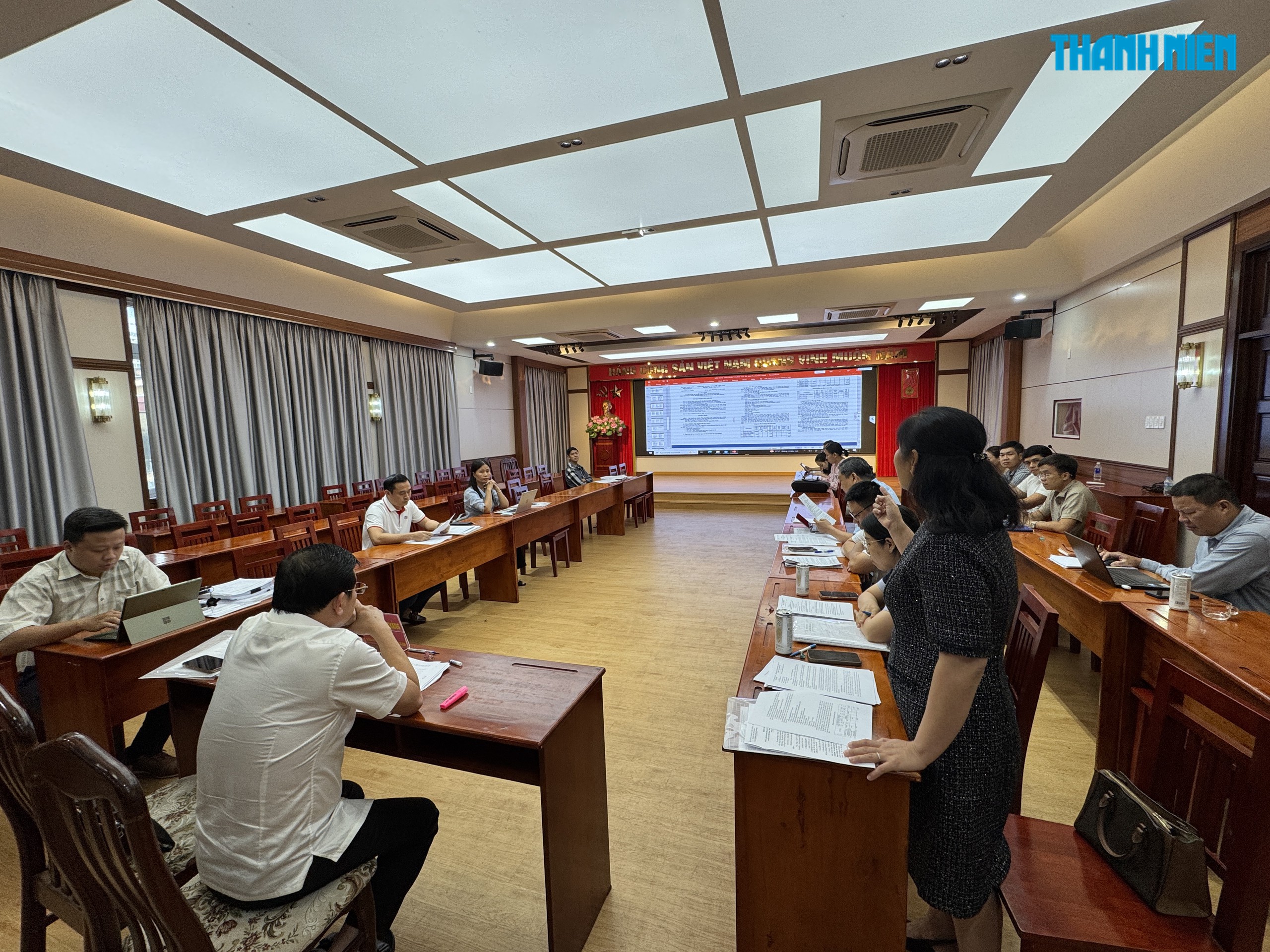 Cư dân bị "treo" sổ hồng do chủ đầu tư dính sai phạm   - Ảnh 1.