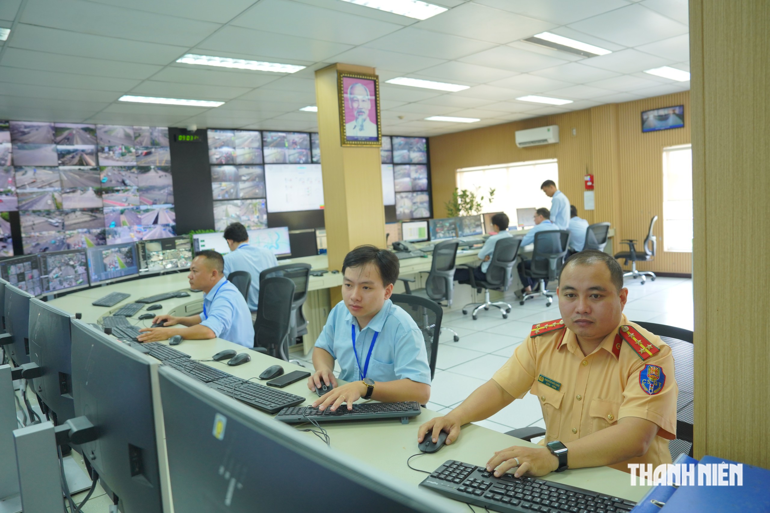 V&igrave; sao đ&egrave;n xanh ở giao lộ TP.HCM c&oacute; thể tự d&agrave;i th&ecirc;m khi xe đ&ocirc;ng? - Ảnh 2.