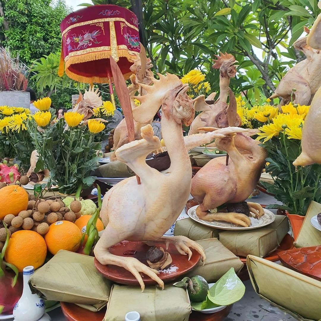 Rằm tháng giêng, rằm tháng 7: Con cháu quây quần về nhà thờ họ cúng tổ tiên - Ảnh 1.