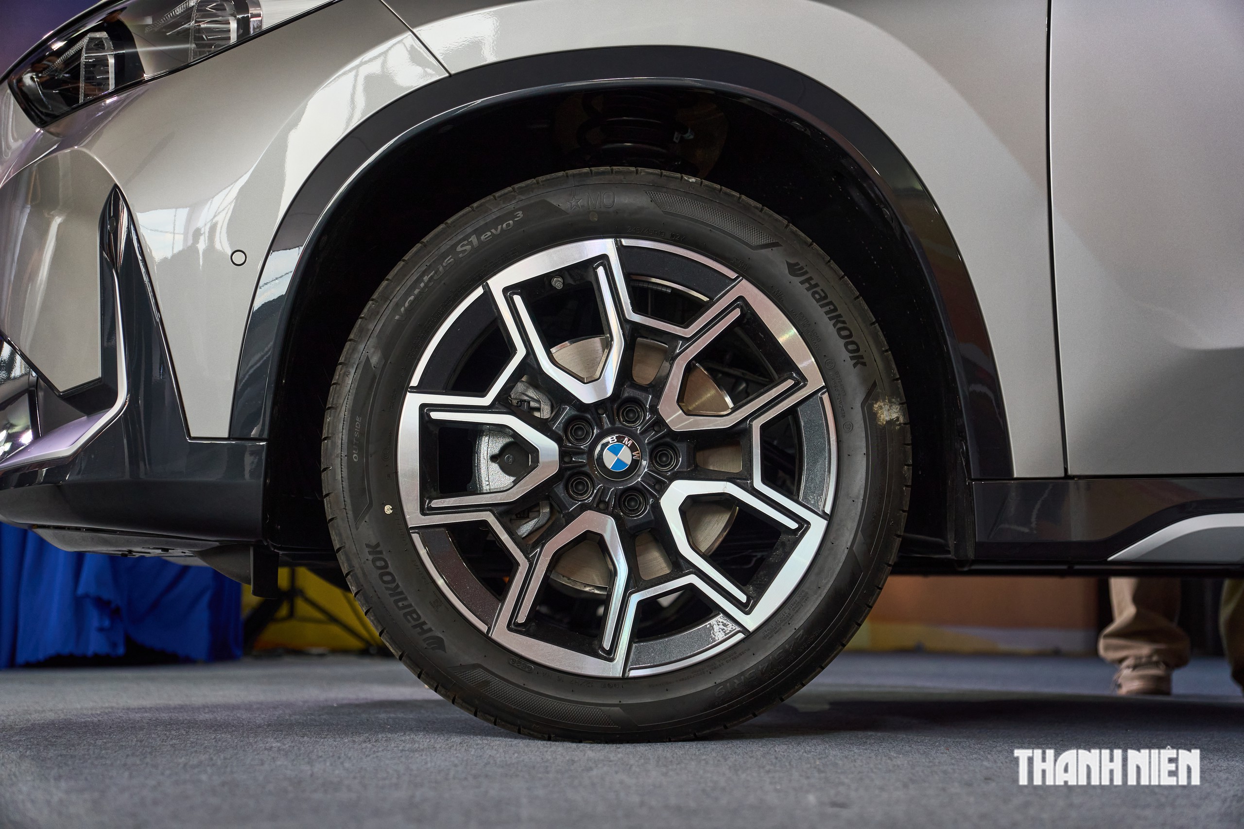 SUV rẻ nhất của BMW có gì hấp dẫn khách Việt? - Ảnh 4.