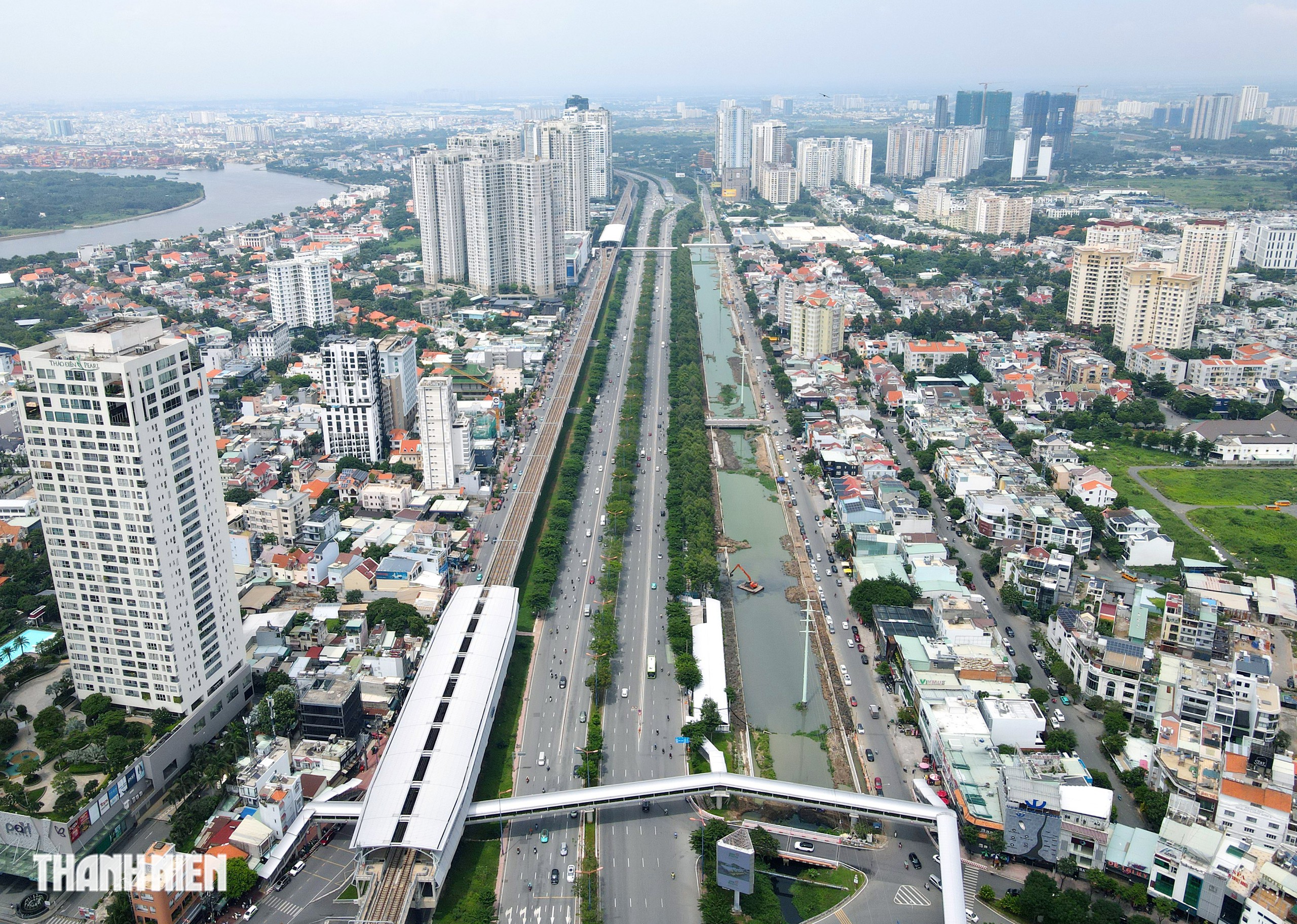 TP.HCM: Cận cảnh rạch Đá Đỏ dần 'lột xác' bên tuyến metro số 1- Ảnh 12.