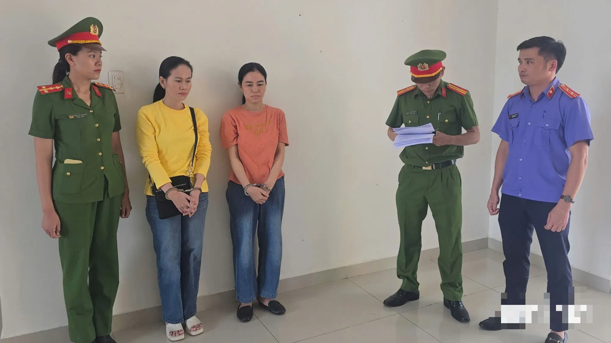 Lừa đảo hơn 7,1 tỉ đồng bằng thủ đoạn 'dựng' khách vay đáo hạn ngân hàng- Ảnh 2.