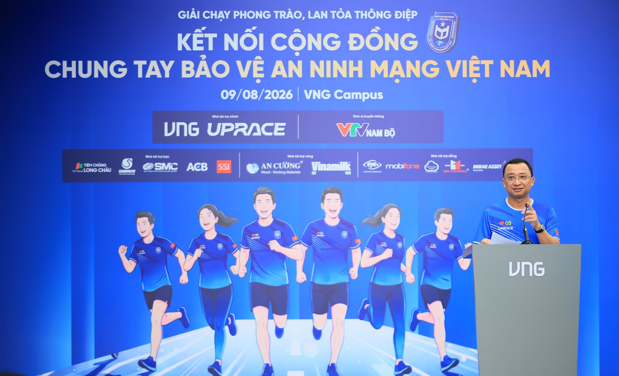 Hơn 1.000 người chạy bộ ở TP.HCM, cùng lan tỏa thông điệp bảo vệ an ninh mạng - Ảnh 1.