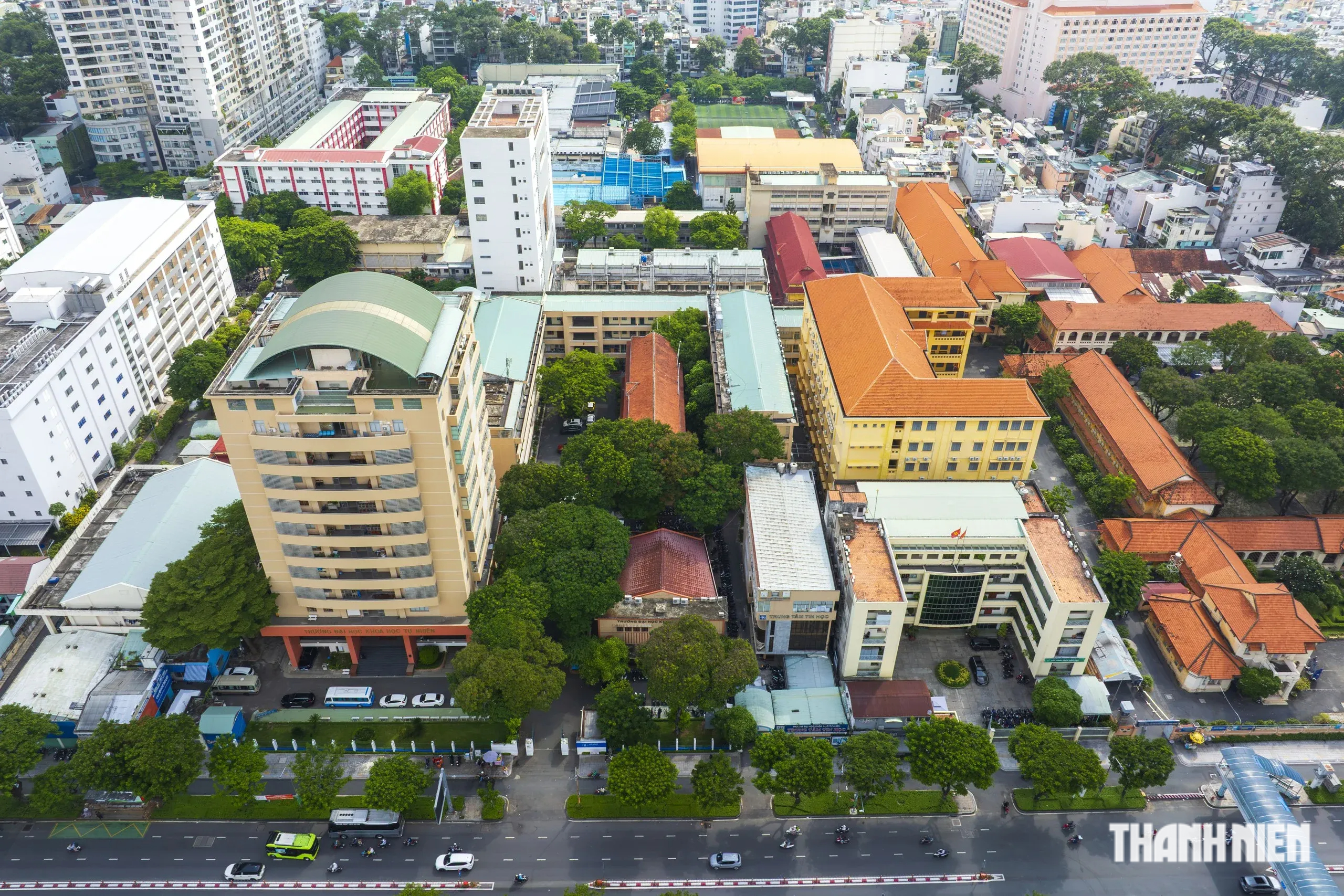 Trường đại học ở trung tâm TP.HCM: Giàu truyền thống và nhiều dấu ấn- Ảnh 3.