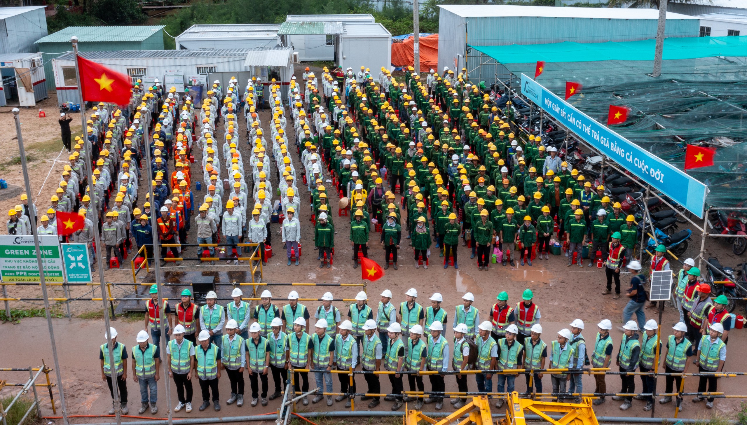 15.500 người đón Quốc khánh trên công trường APEC Phú Quốc- Ảnh 1.