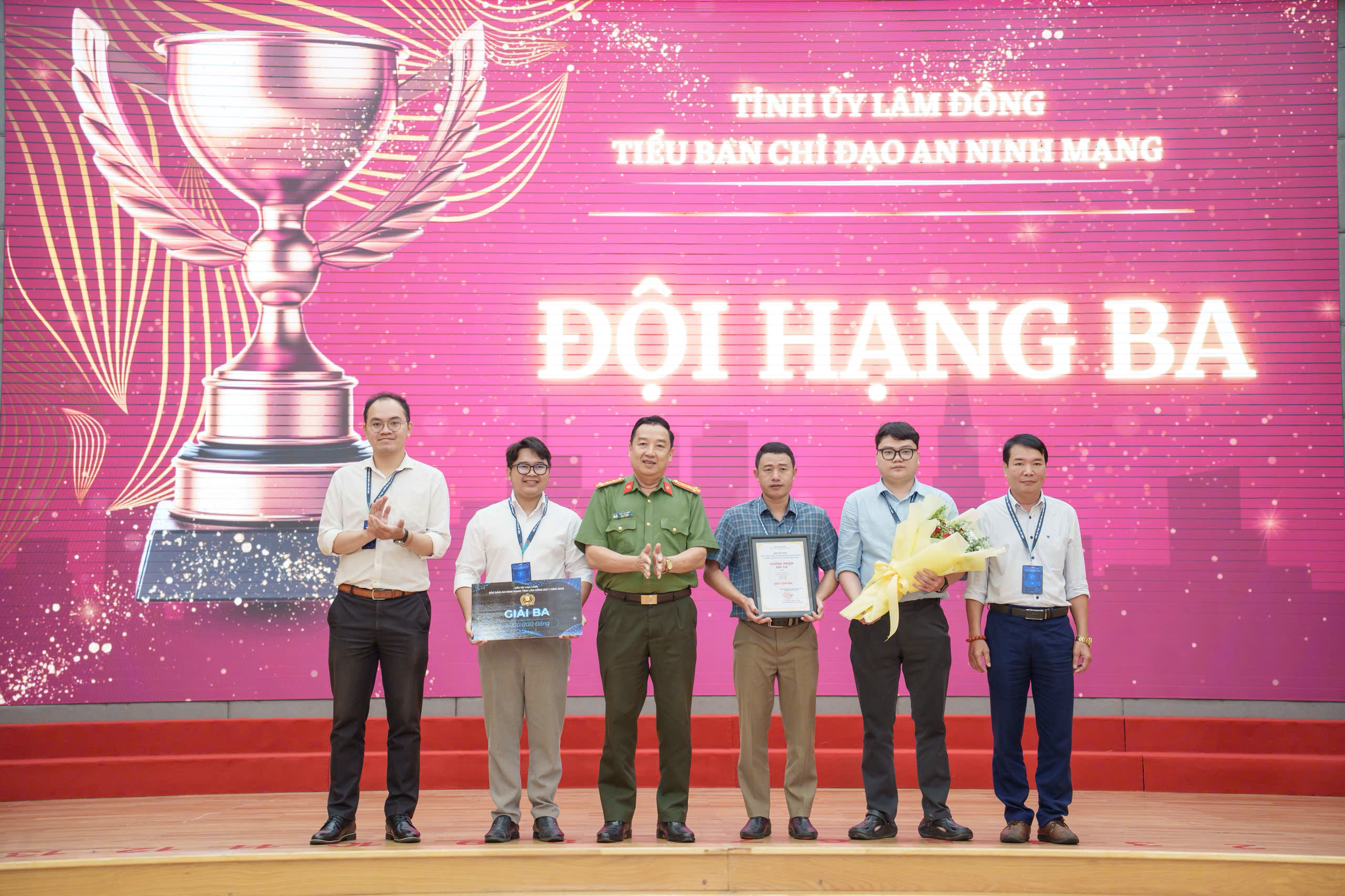 Lâm Đồng không để bị động khi có sự cố an ninh mạng- Ảnh 2.