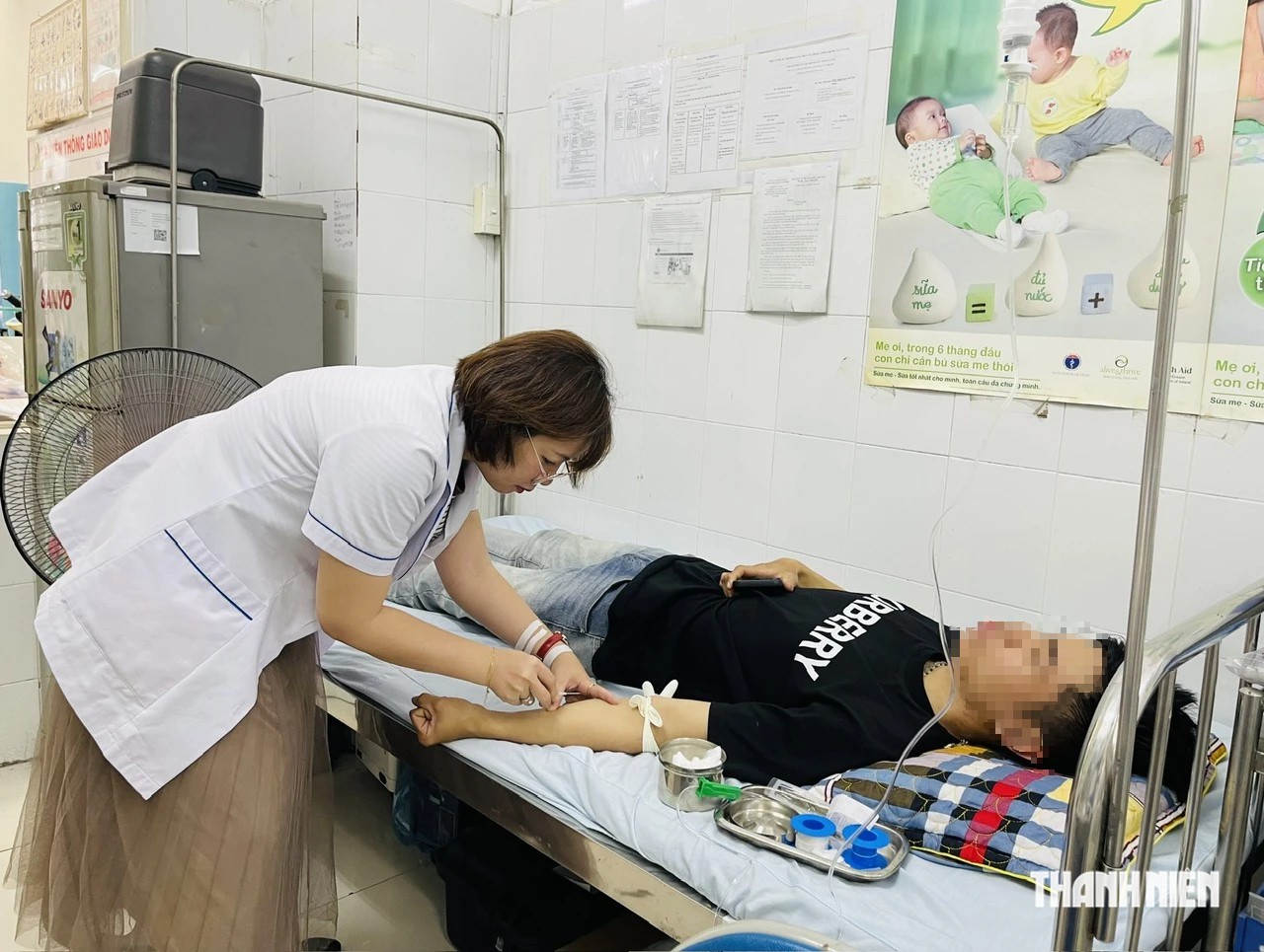 TP.HCM sẽ luân phiên 1.000 bác sĩ về trạm y tế - Ảnh 1.