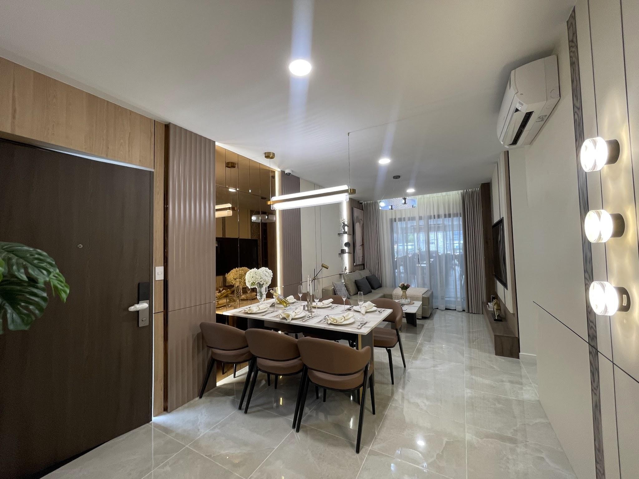 Tấp nập người tham quan nhà mẫu ‘căn hộ chuẩn xanh giữa lòng Biên Hòa’ - Ảnh 2.