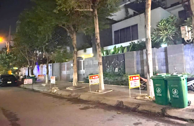 Nỗi khổ t&igrave;m chỗ đỗ xe trong đ&ocirc; thị- Ảnh 1.