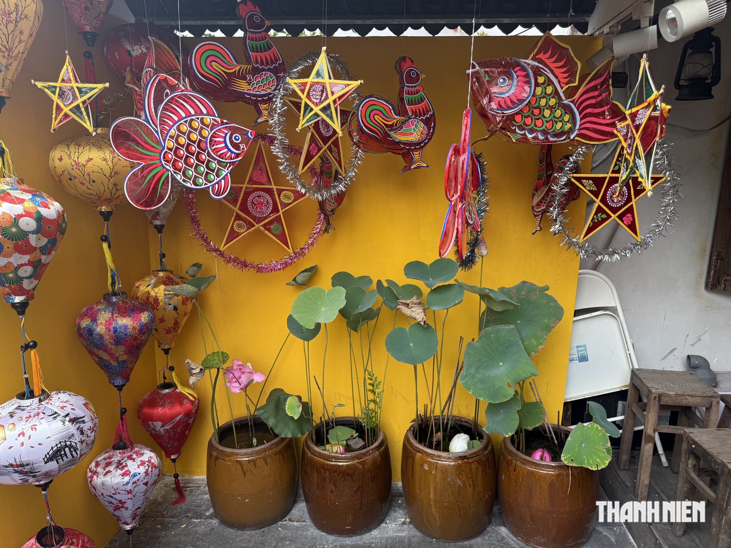 Chưa đến trung thu người trẻ đ&atilde; rủ nhau &lsquo;Hẹn em dưới &aacute;nh trăng&rsquo; - Ảnh 4.