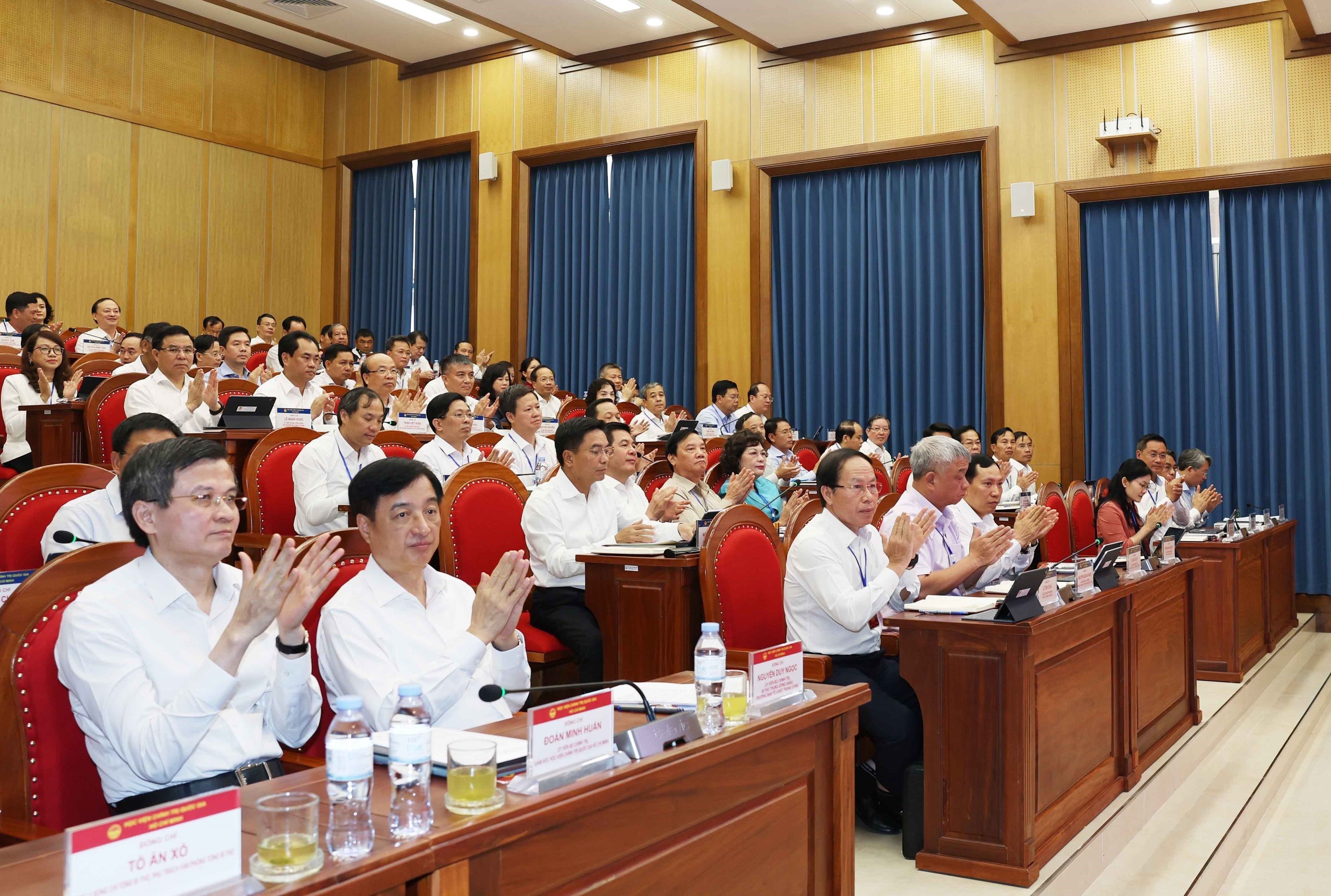 Tổng B&iacute; thư, Chủ tịch nước T&ocirc; L&acirc;m: &lsquo;Nghĩ xa, quyết định đ&uacute;ng, h&agrave;nh động hiệu quả&rsquo;- Ảnh 2.