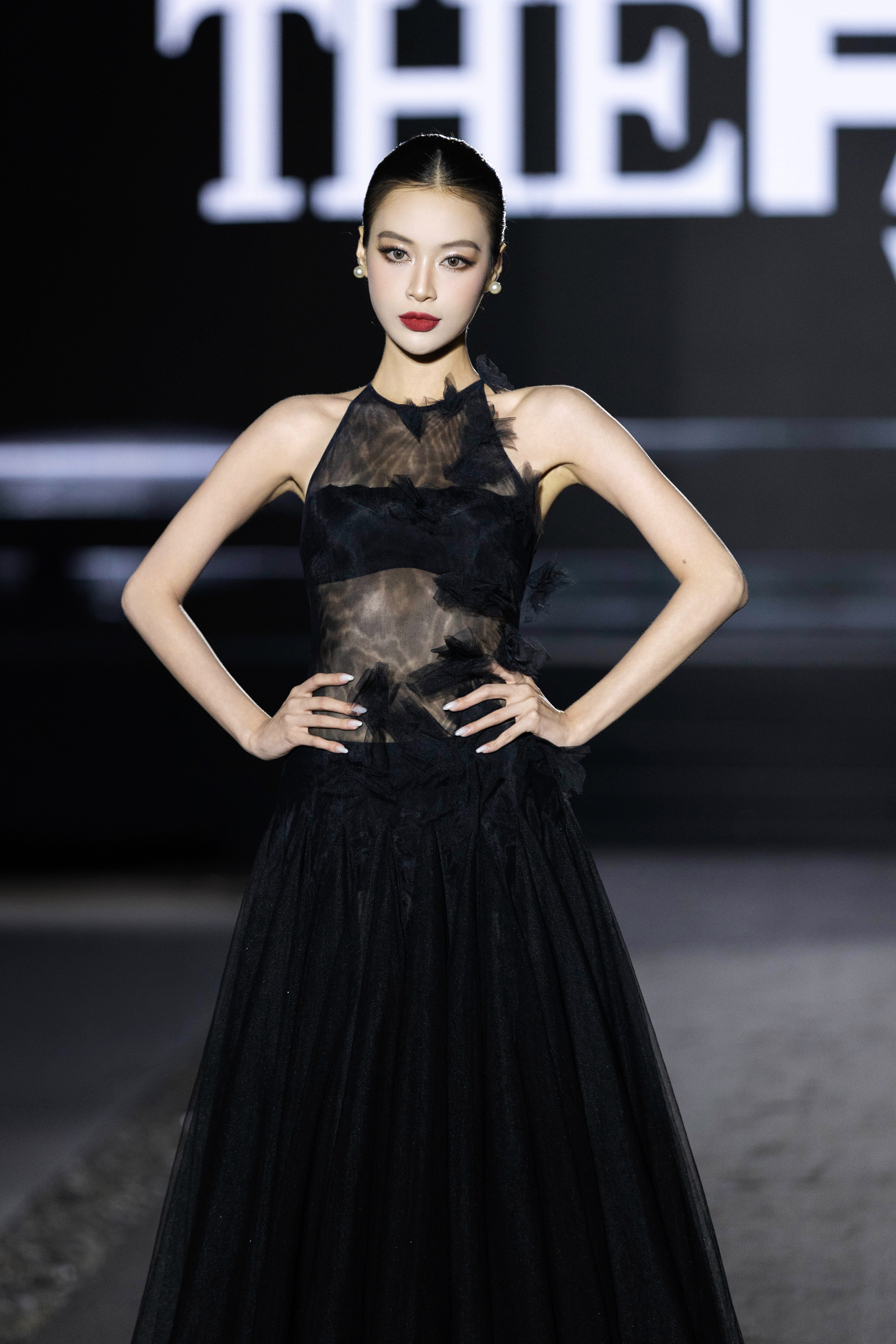 Nhan sắc cô gái Tày gây chú ý trong The Face Vietnam  - Ảnh 4.