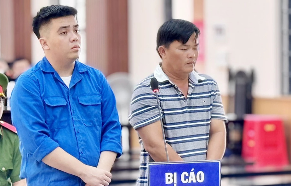 Tòa tuyên phạt một cựu nhân viên ngân hàng 14 năm tù về tội lừa đảo- Ảnh 1.