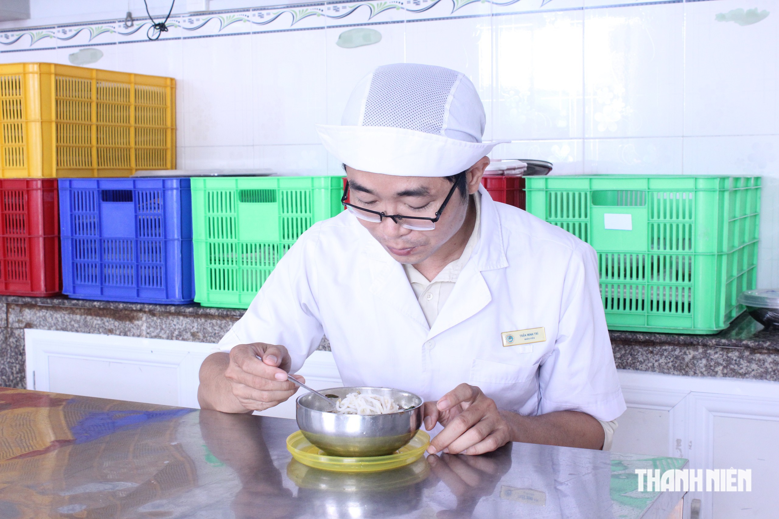 Bữa ăn bán trú 40.000 đồng của trường 106 năm tuổi ở TP.HCM - Ảnh 9.