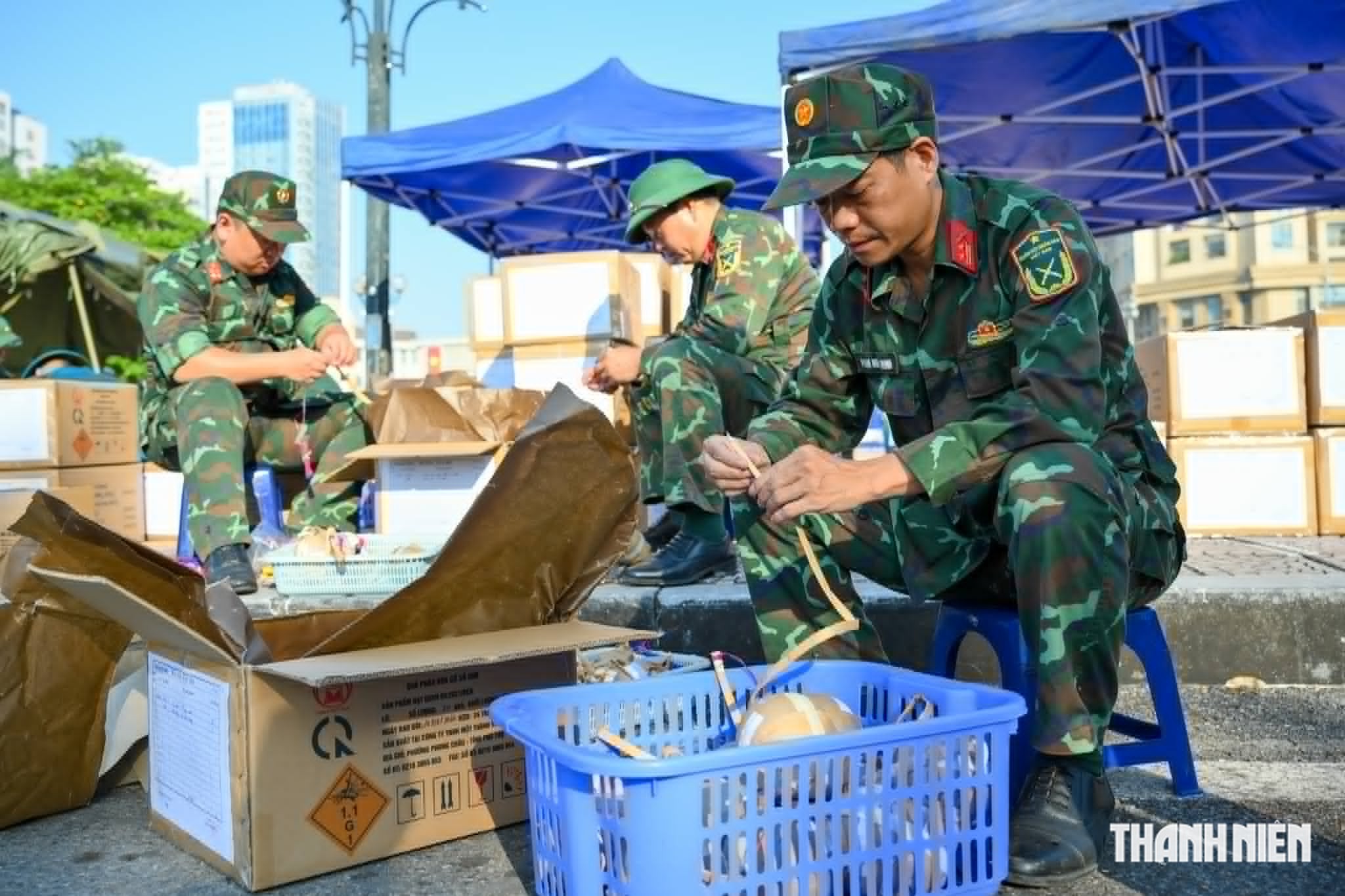 Cận cảnh gi&agrave;n ph&aacute;o  - Ảnh 5.