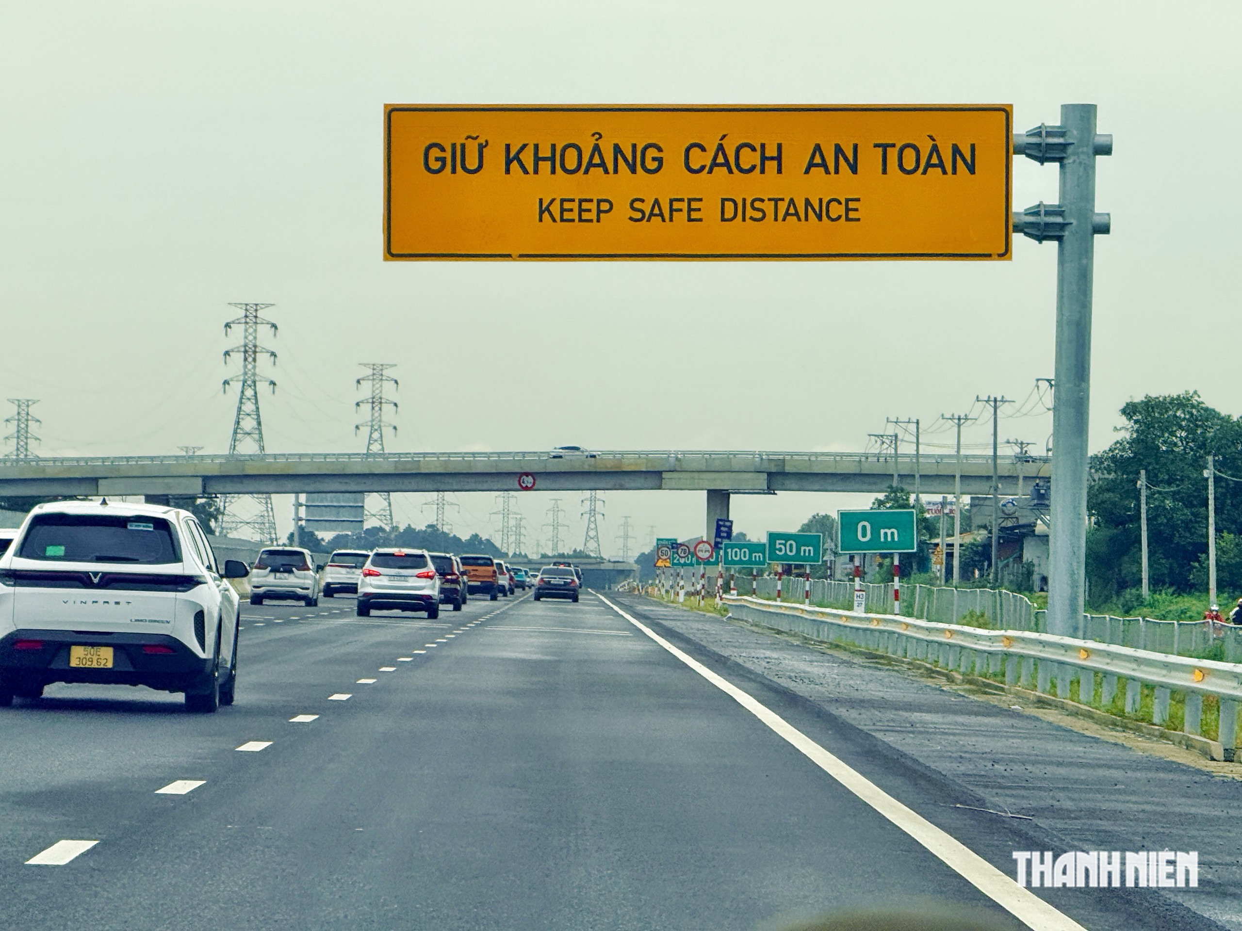 Cục CSGT sẽ xử lý nghiêm xe 'rùa bò' bám làn trái trên cao tốc - Ảnh 3.