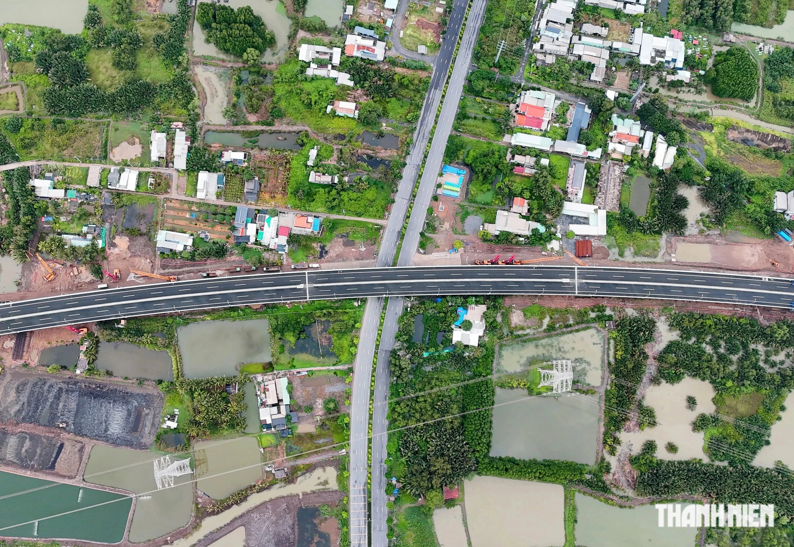 Một xã ở TP.HCM công khai phương án bồi thường dự án nút giao gần 3.000 tỉ- Ảnh 1.