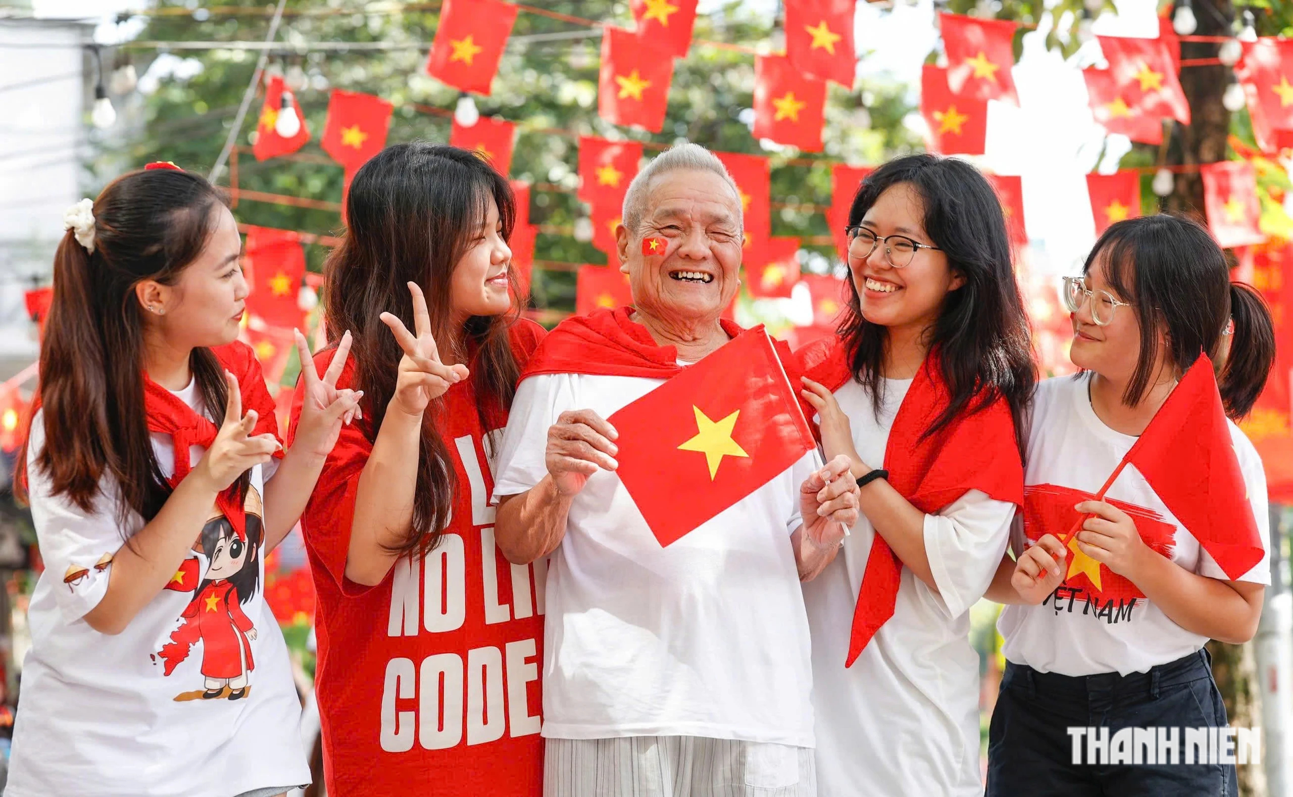 Bộ Nội vụ thay đổi đề xuất Ngày Văn hóa Việt Nam nghỉ 1 ngày, không hoán đổi- Ảnh 1.