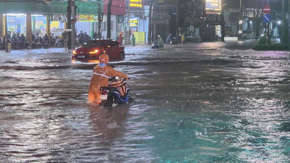 Dự án chống ngập có chấm dứt nỗi khổ cứ mưa lớn là ngập ở Bình Phước?- Ảnh 1.