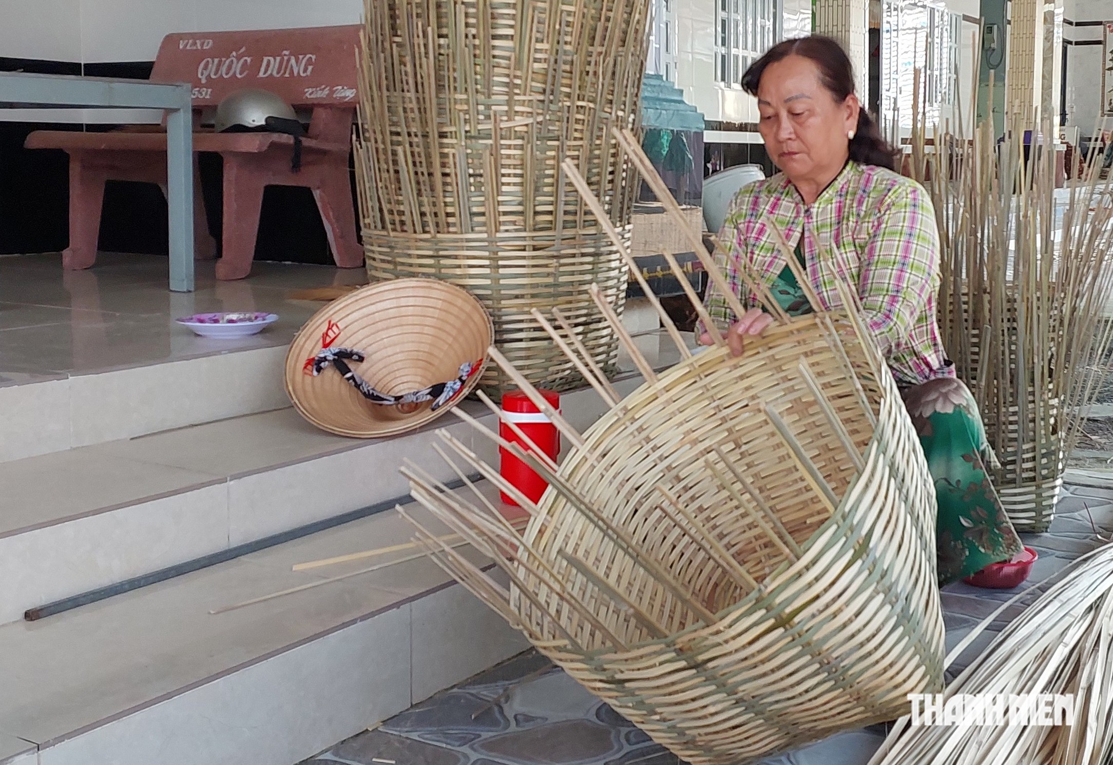 Ông Đạt U.70 giữ nghề đan đát trăm năm, dành 5 công đất trồng tre, trúc- Ảnh 8.