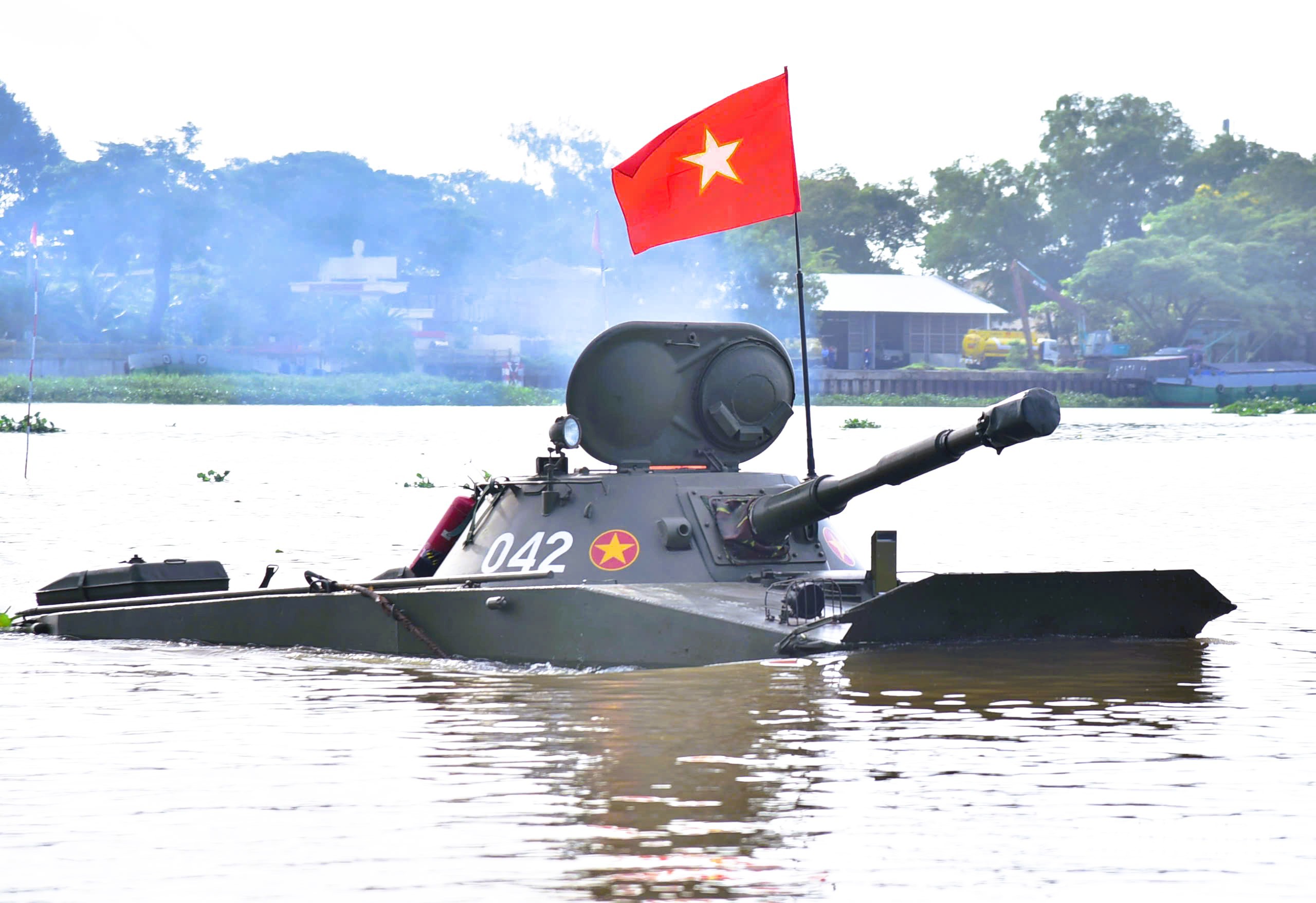 Xe tăng PT-76: Chiến thắng trận đầu Làng Vây- Ảnh 11.
