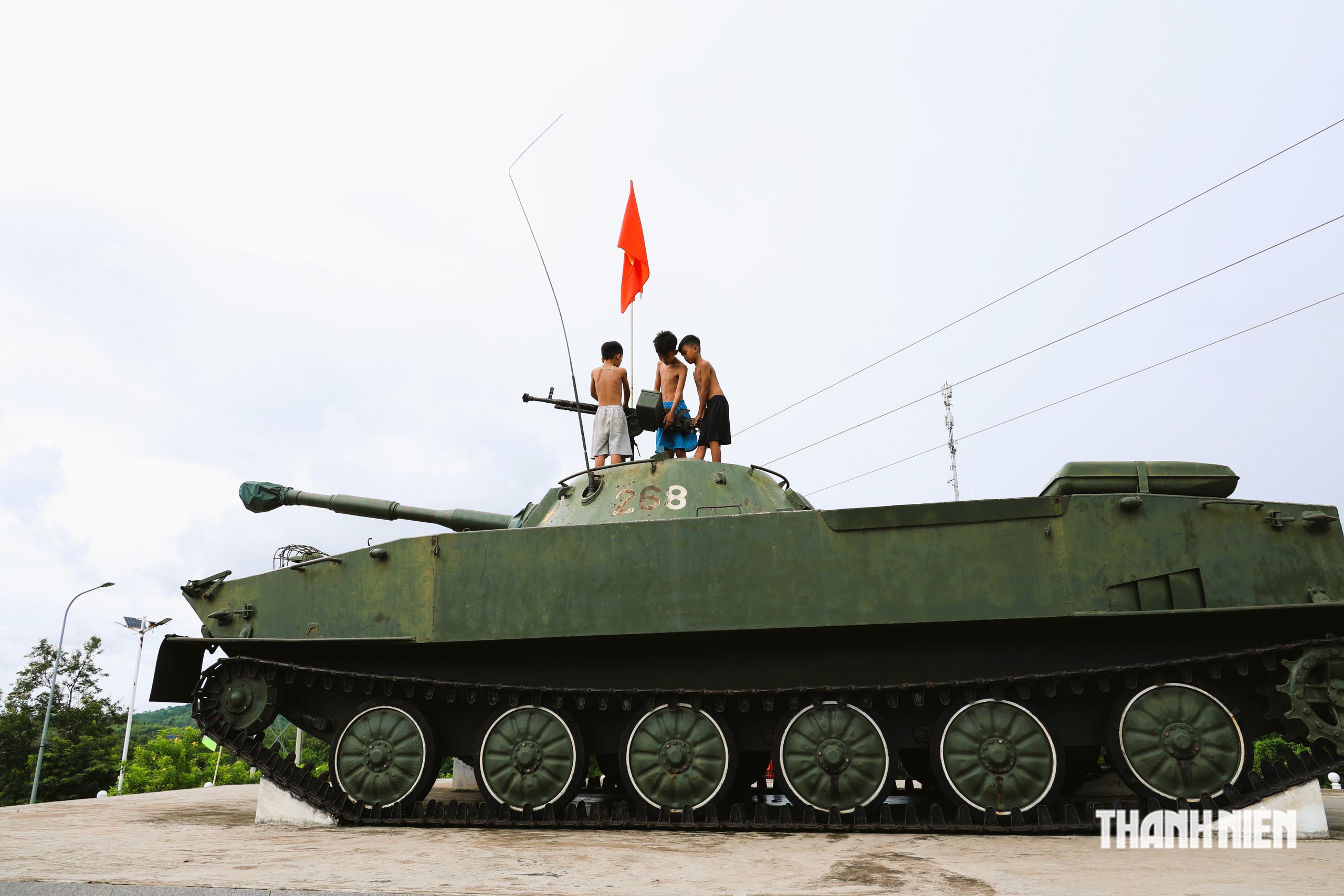 Xe tăng PT-76: Chiến thắng trận đầu Làng Vây- Ảnh 10.