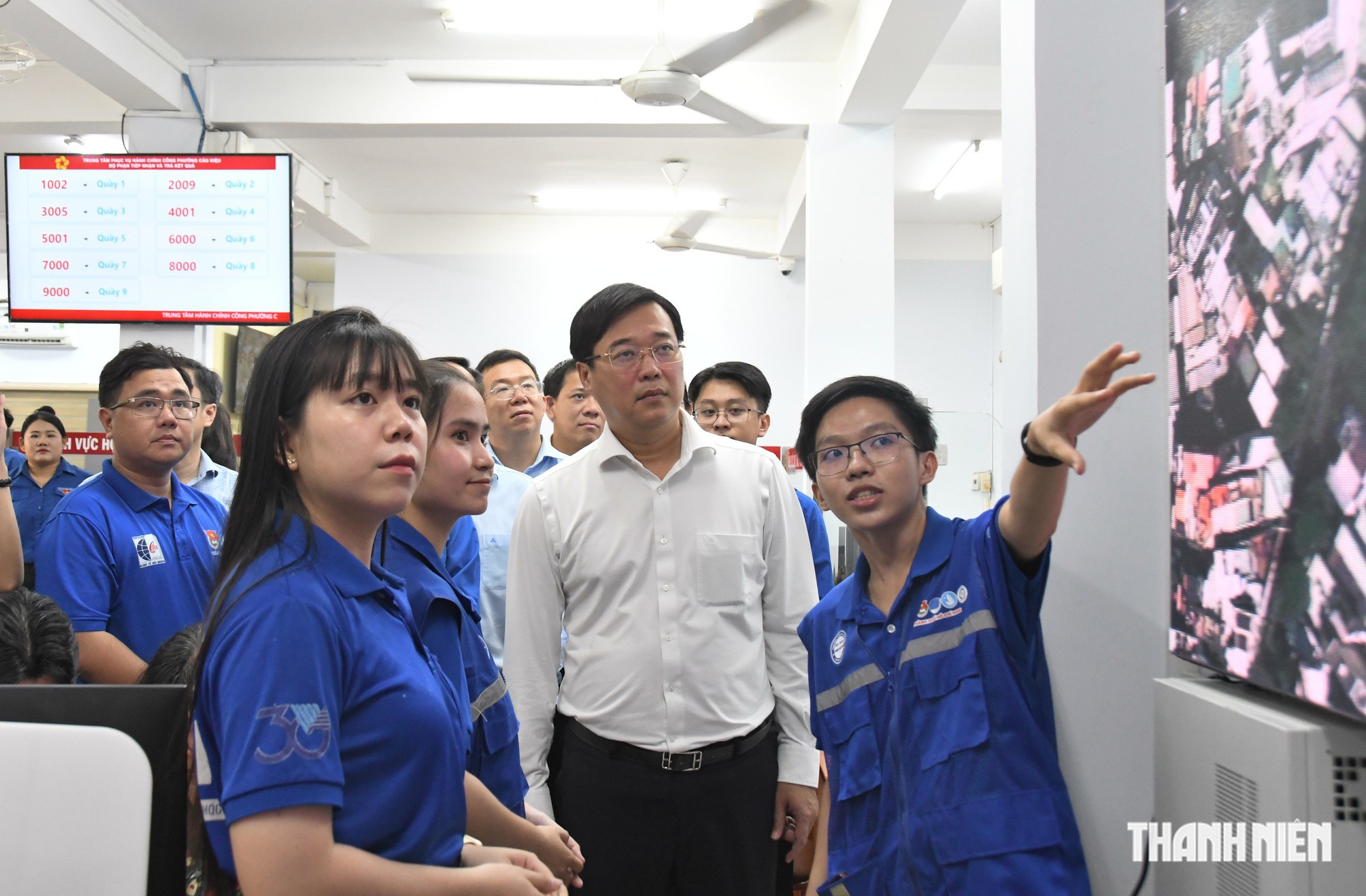 Sinh vi&ecirc;n d&ugrave;ng năng lực c&ocirc;ng nghệ giải quyết những vấn đề của x&atilde; hội - Ảnh 1.