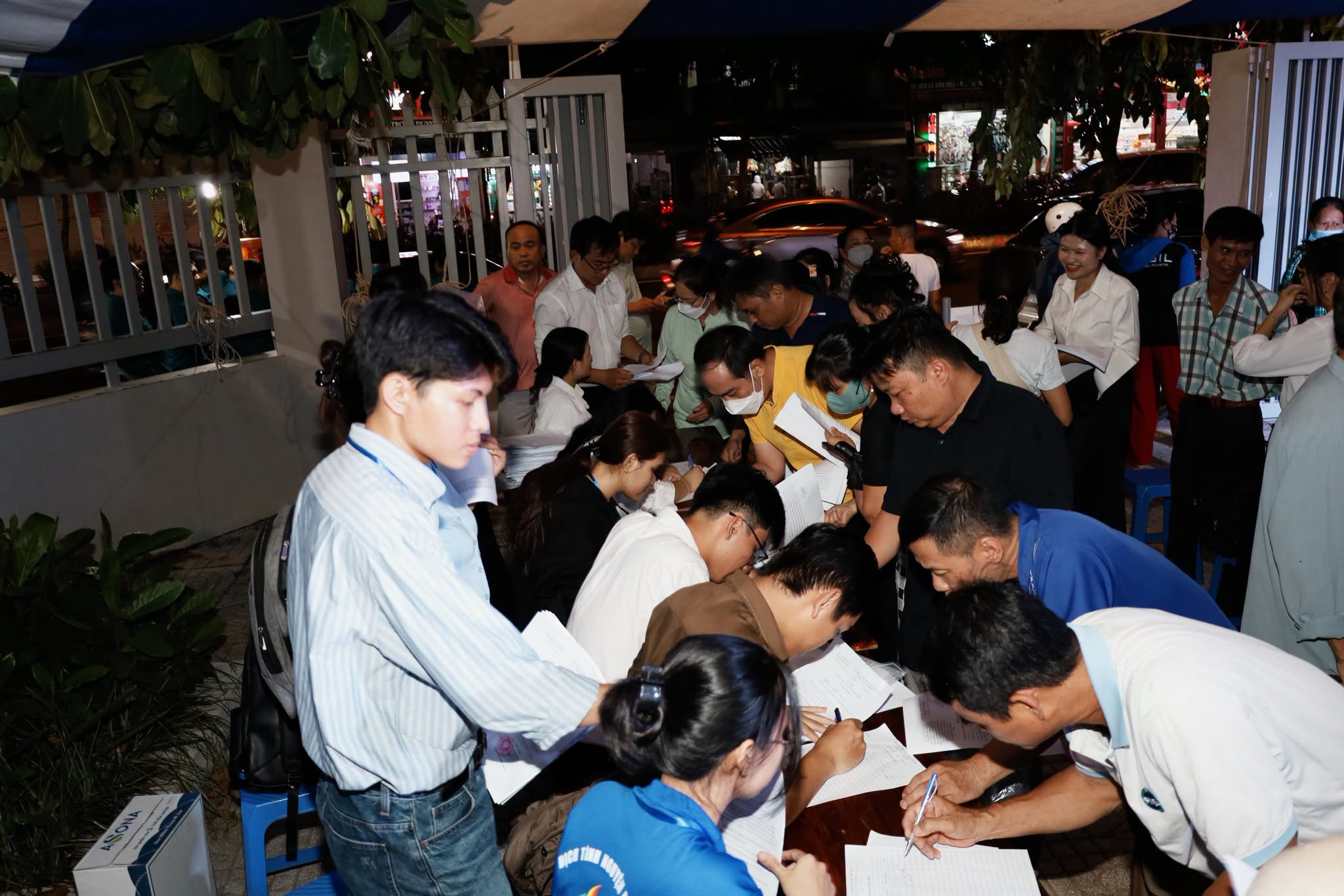Lấy ý kiến phương án bồi thường nút giao 4 tầng đi qua 3 phường ở TP.HCM - Ảnh 2.