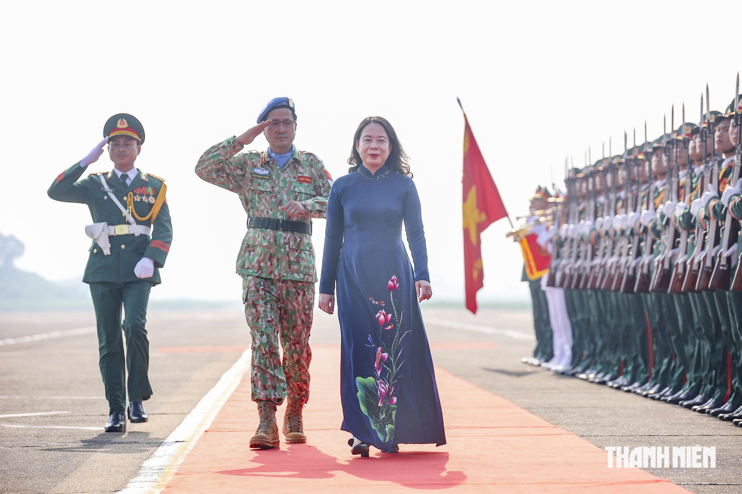 Phó chủ tịch nước giao nhiệm vụ cho 247 chiến sĩ gìn giữ hòa bình Liên Hiệp Quốc- Ảnh 1.