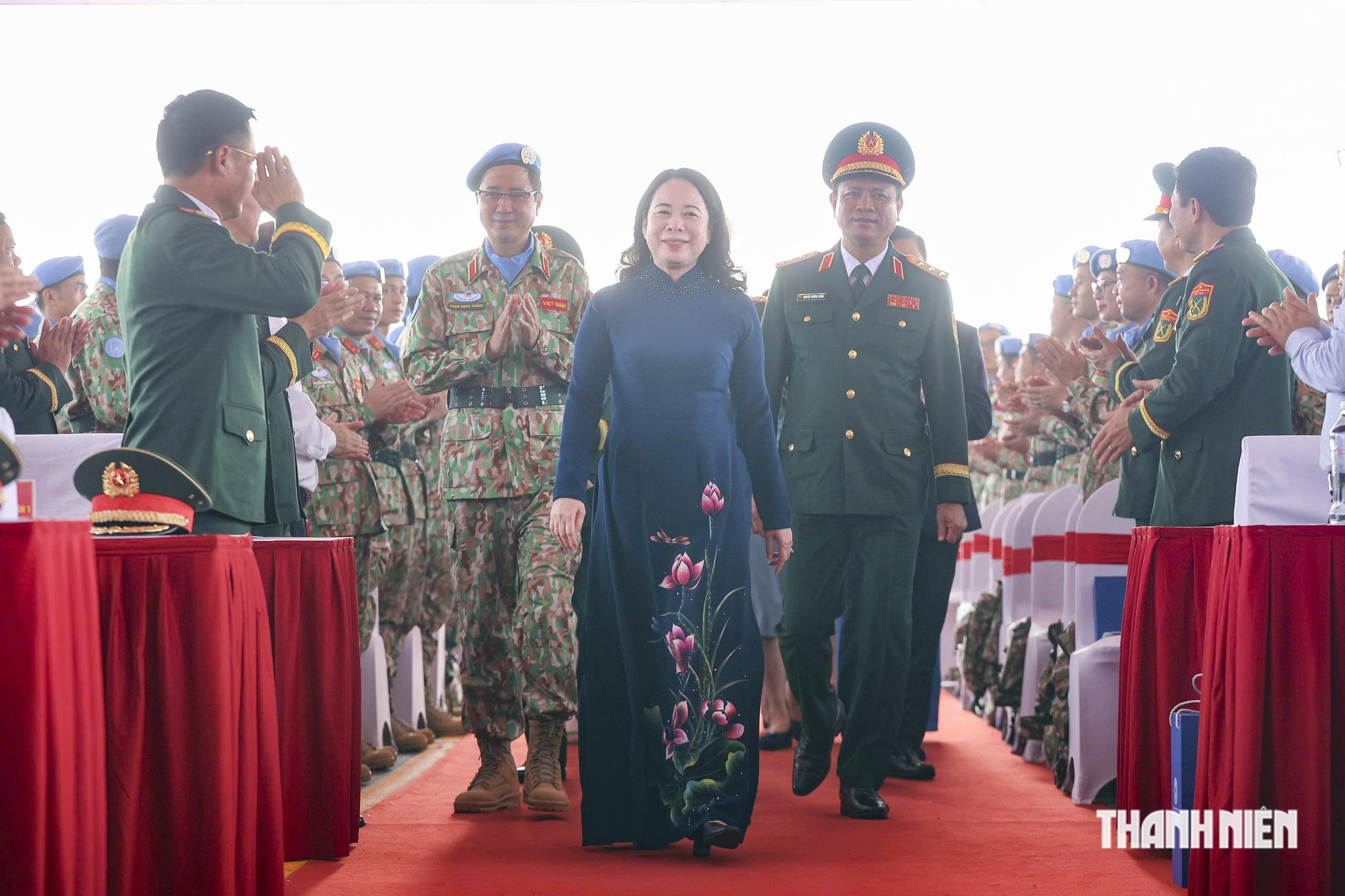 'Mong anh hoàn thành nhiệm vụ để về cưới em'- Ảnh 2.