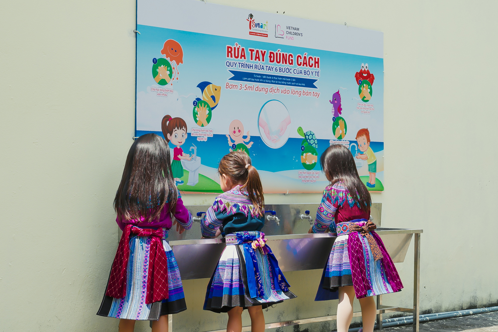 ‘Nước sạch cho em’: Đưa nước sạch đến trường học đầu năm học mới - Ảnh 2.