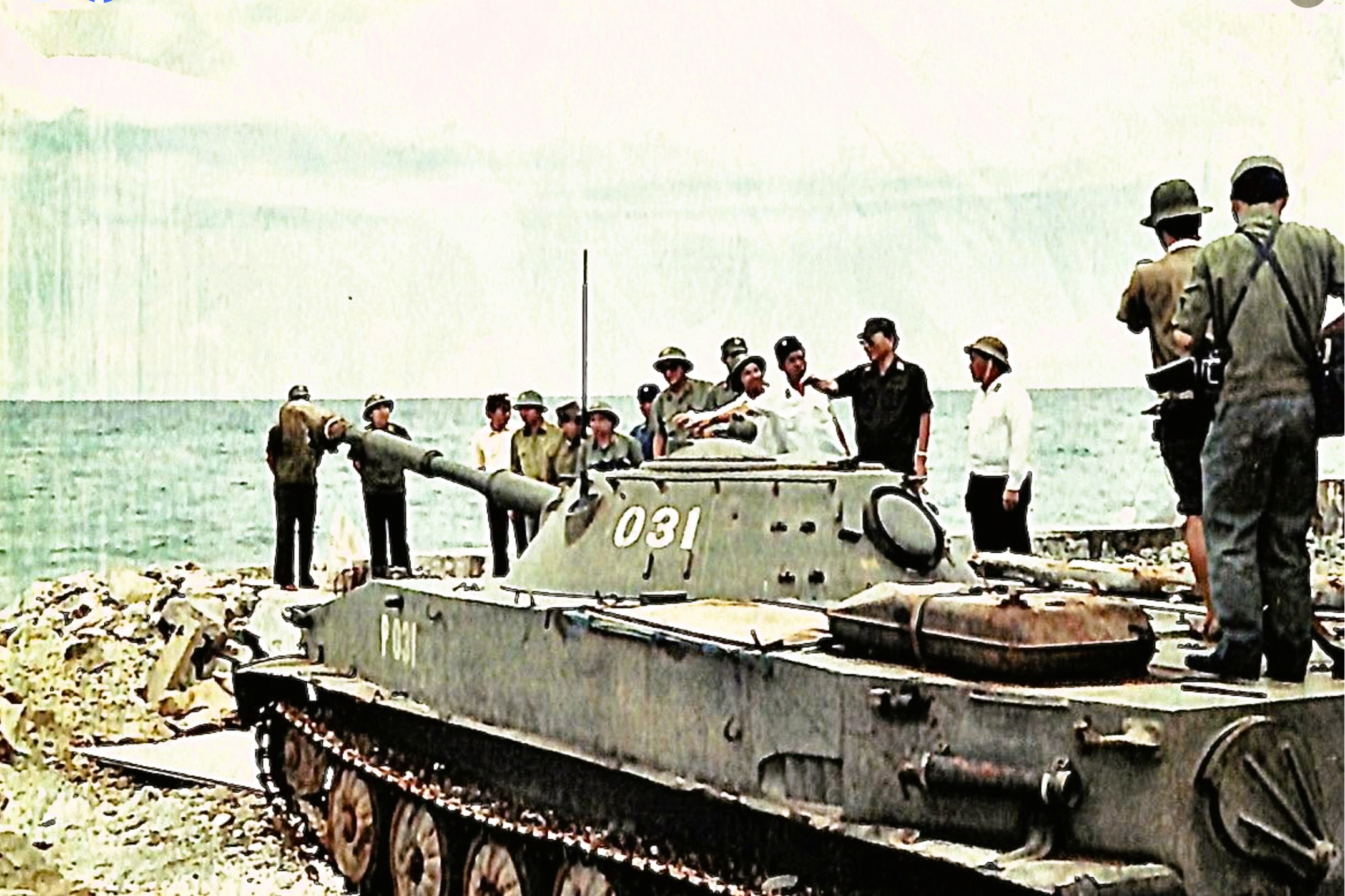 Xe tăng PT-76: S&aacute;t c&aacute;nh c&ugrave;ng Trường Sa từ năm 1980- Ảnh 4.